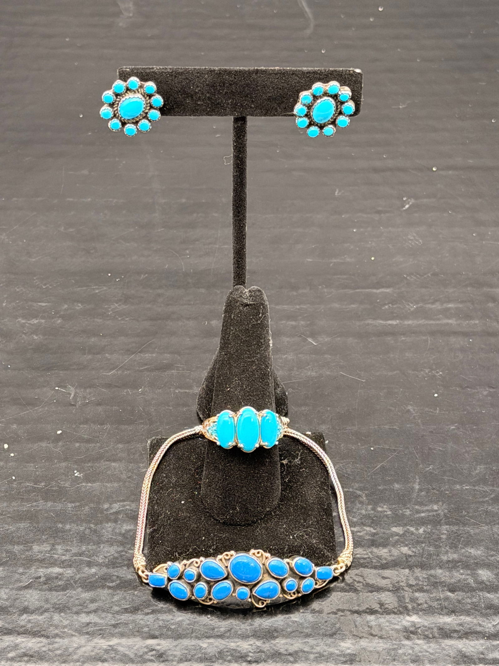 Sterling Silver Turquoise Jewelry Lot – Bracelet, Ring & Post Earring – 23g Total (1 of 12)