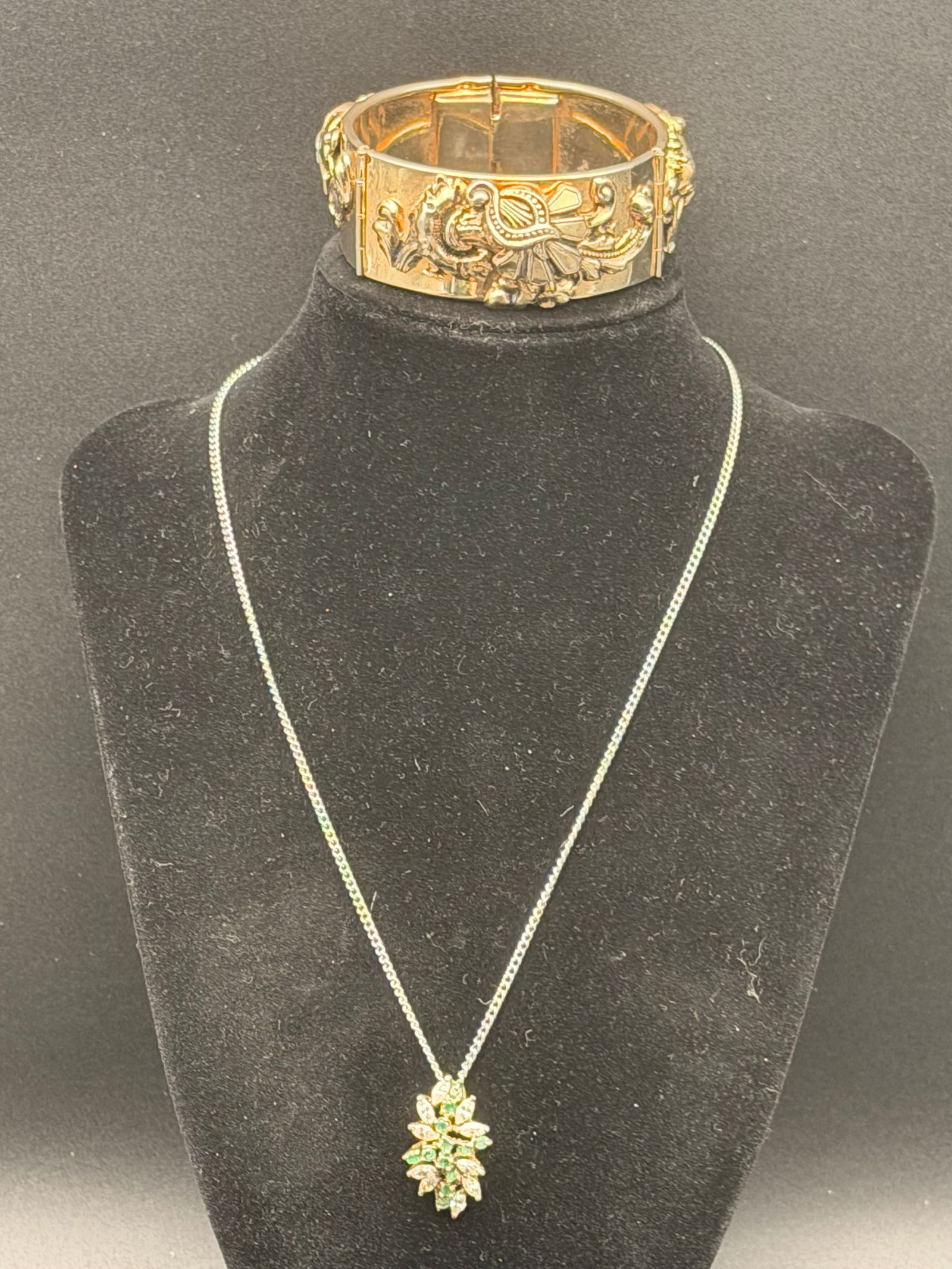 Vintage Gold-Tone Bracelet & Sterling Pendant Necklace Set (63g) (1 of 9)