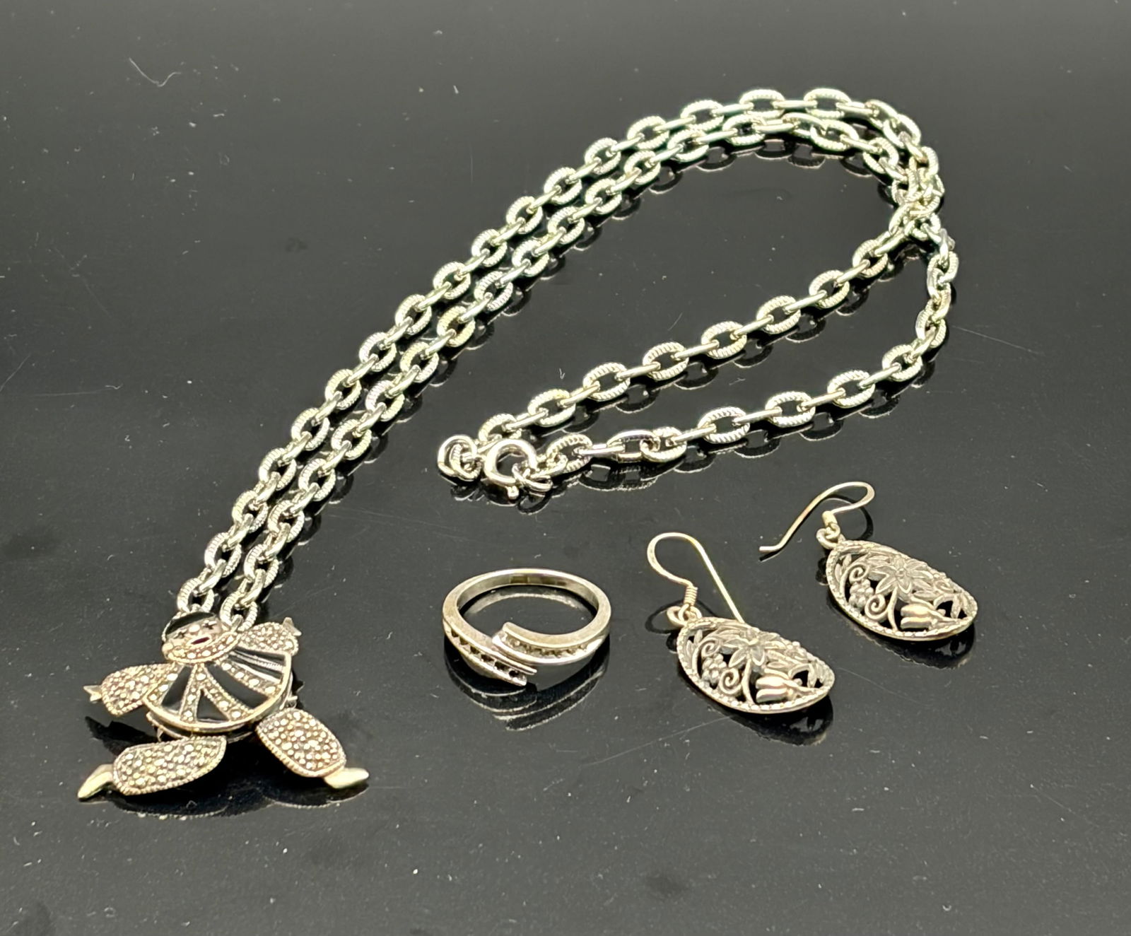 Vintage Sterling Turtle Pendant, Ring & Earrings Set (1 of 12)