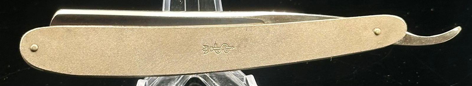 Antique Solingen Straight Razor – Textured Celluloid Handle – Randall & Co. Germany (1 of 11)