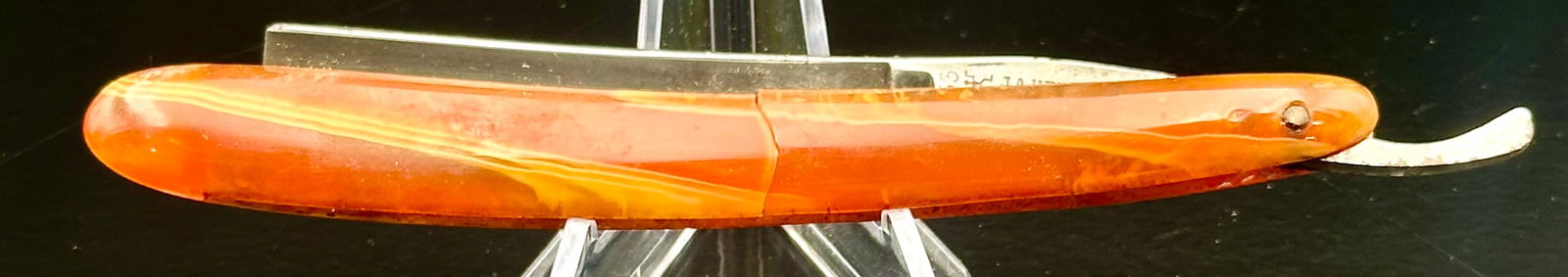 J.A. Henckels Twin Works Straight Razor – Marbled Celluloid – Cracked Scale (1 of 6)