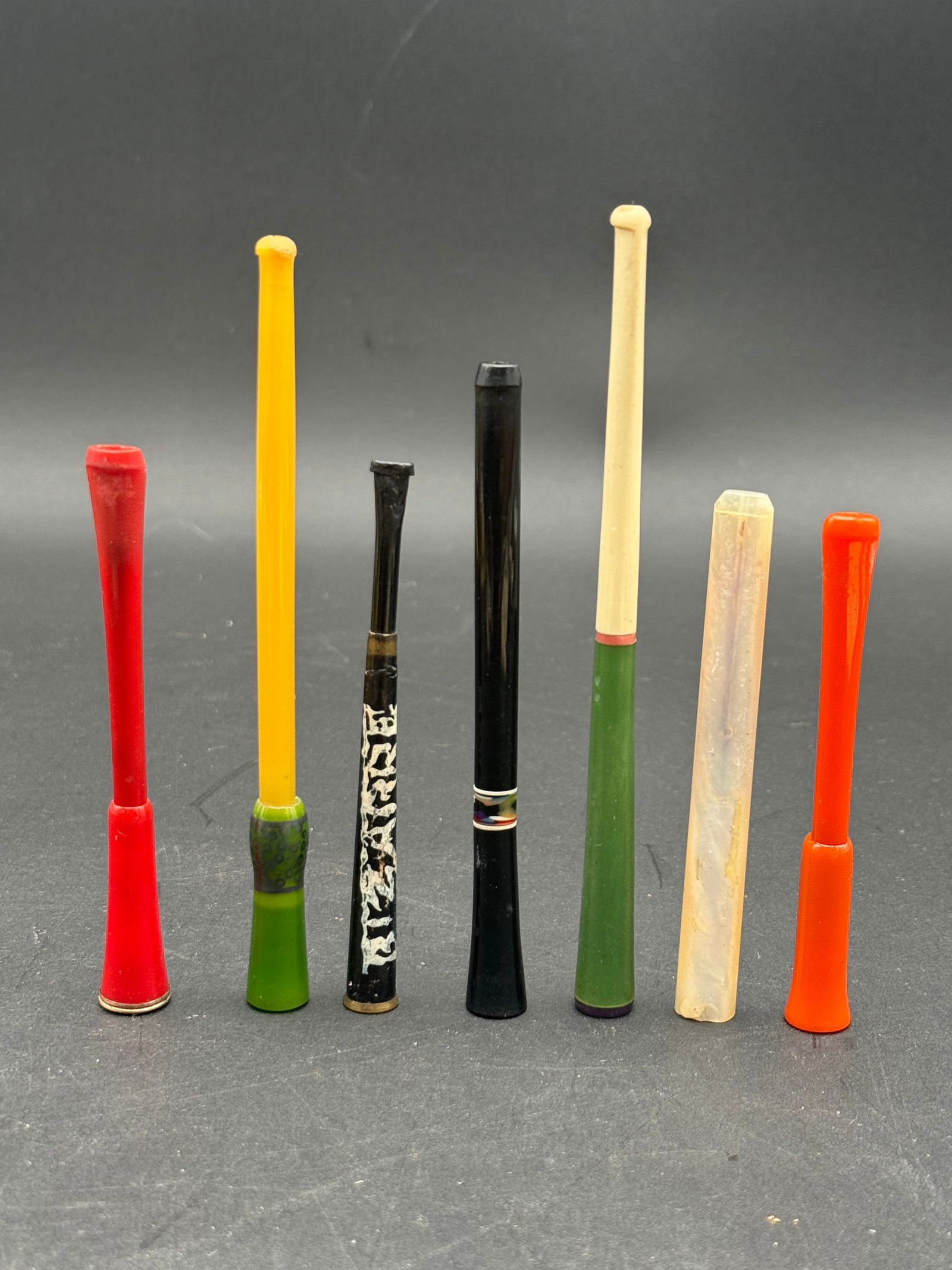 Lot 7 mixed vintage cigarettes holder (1 of 11)