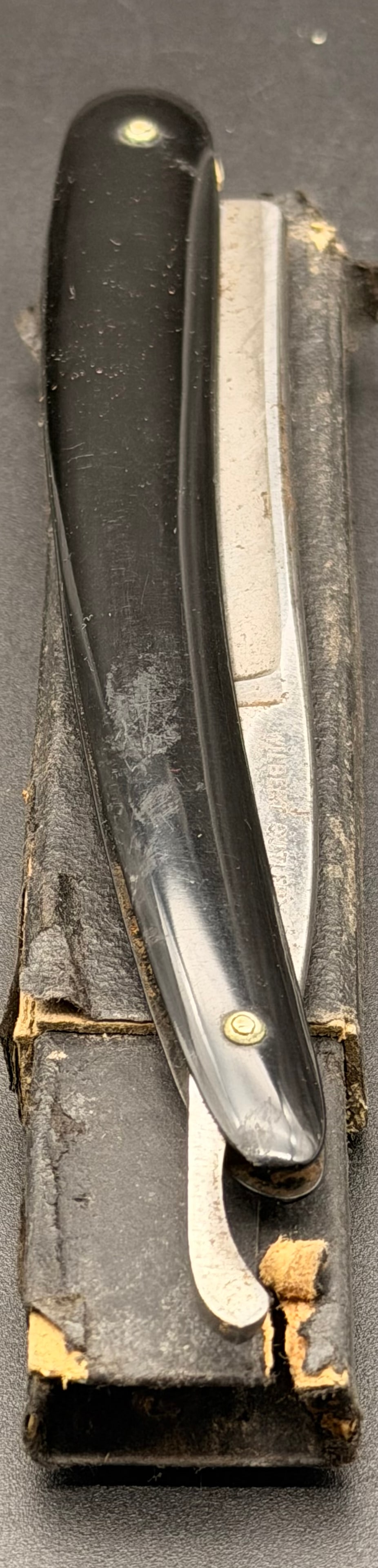 Vintage BIG BEN Straight Razor – Wilbert Cutlery Co. Chicago – Black Handle w/ Original Box (1 of 8)