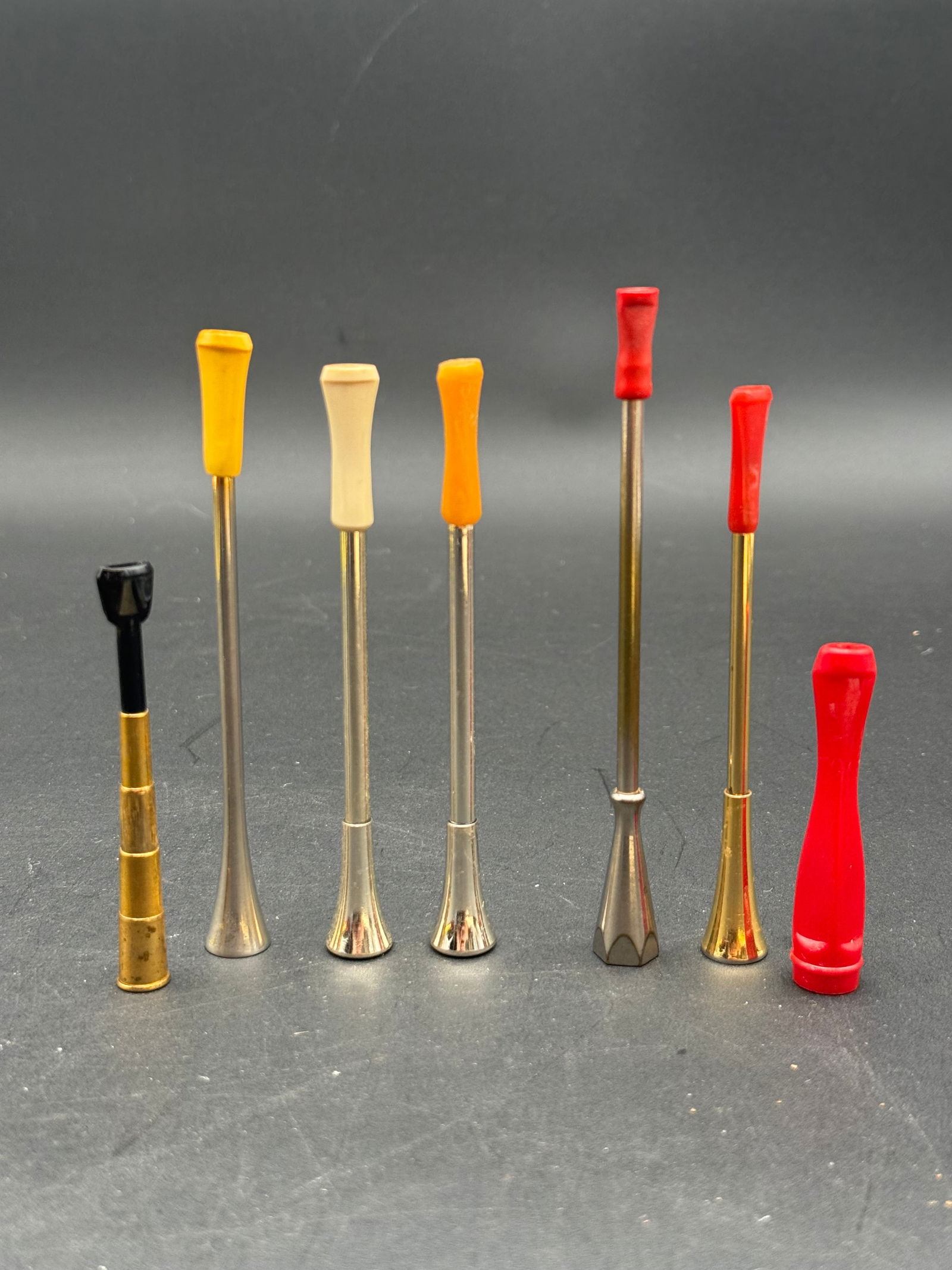 Lot 7 vintage cigarettes holder (1 of 9)