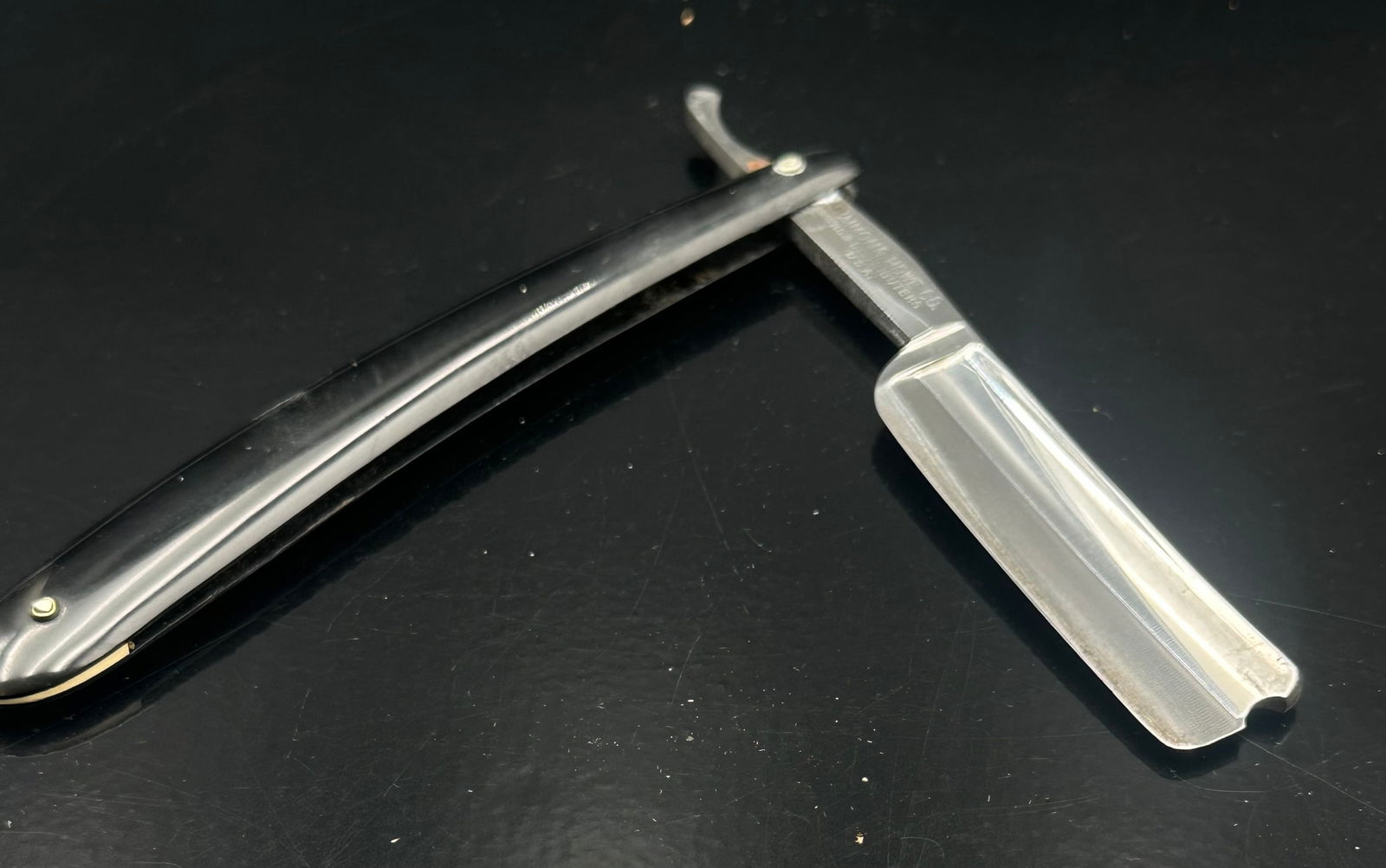 Keen Kutter “Barber’s Pet” No. 421 Straight Razor – Simmons Hardware USA (1 of 8)