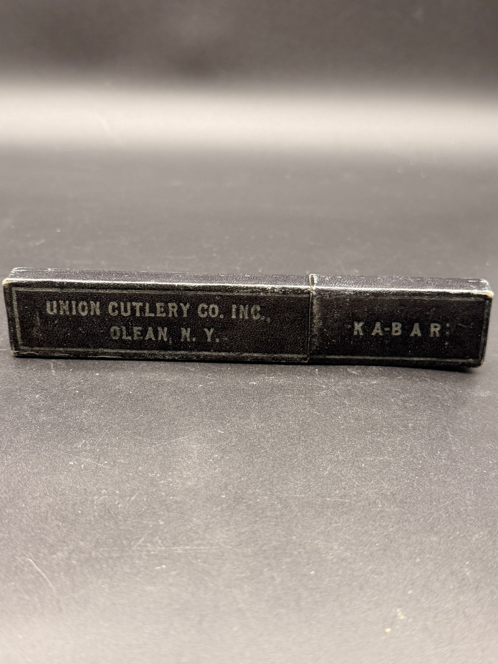 KA-BAR 1171 Straight Razor – Union Cutlery Co. Olean NY – Ivory Tone Handle w/ Original Box (1 of 7)