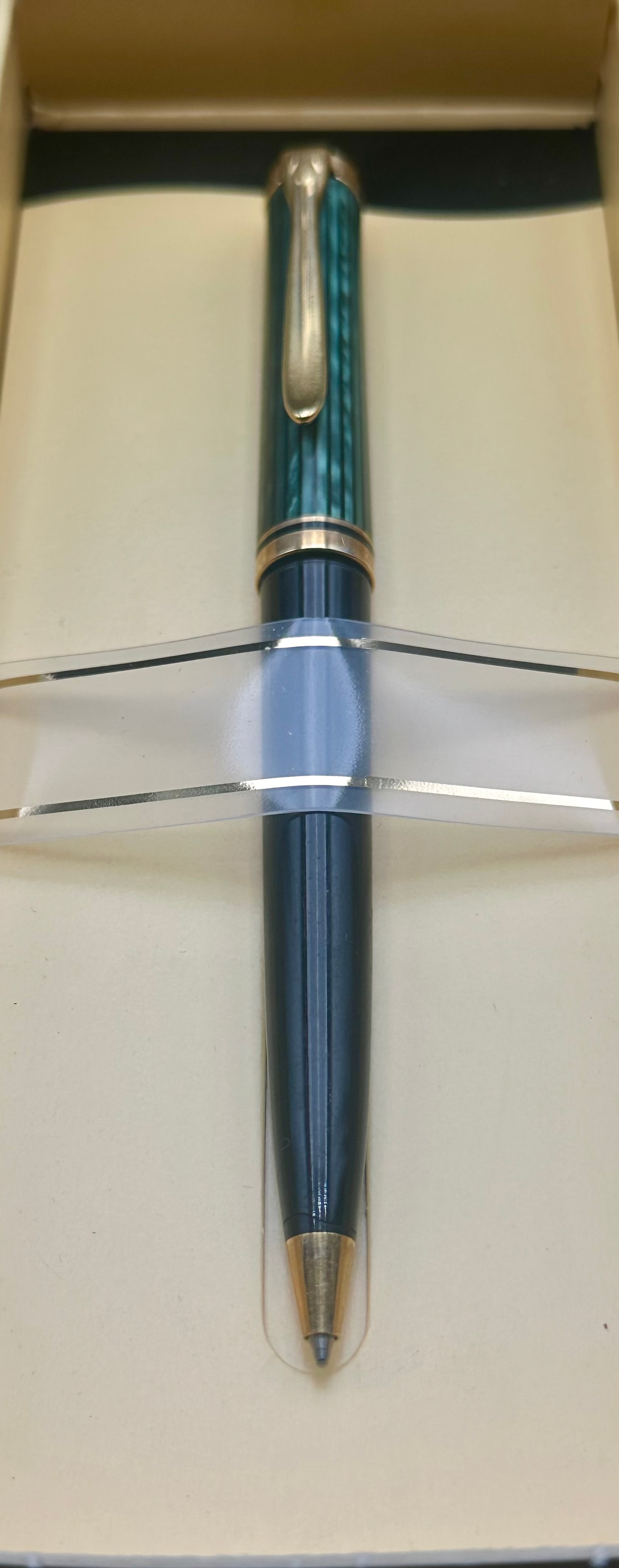 PELIKAN SOUVERÄN R250 ROLLERBALL PEN – BLUE/BLACK STRIATED – WORKING (1 of 13)