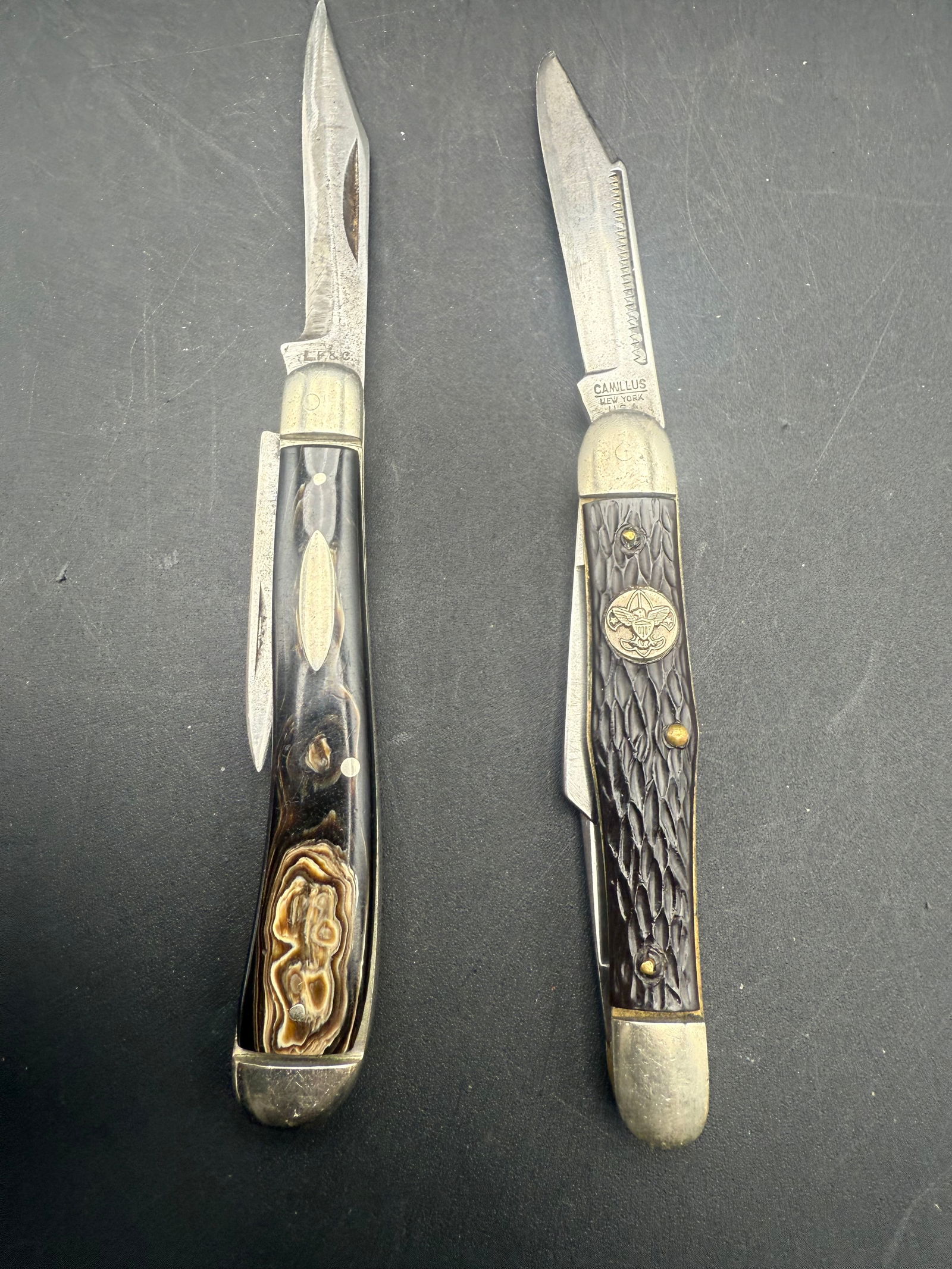 2 vintage pocket knives (1 of 7)
