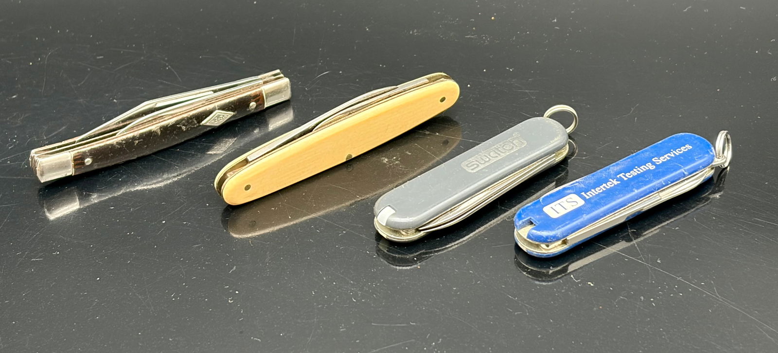 4 Vintage Knives incl. Diamond Edge & 2 Swiss (1 of 11)