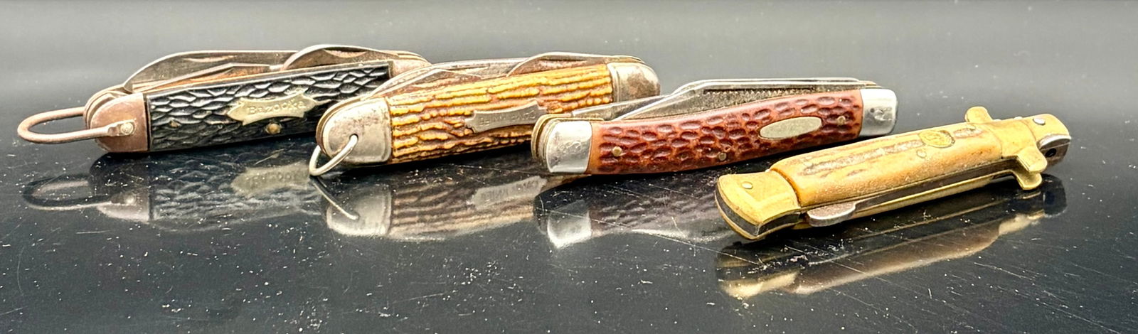 4 Vintage Knives incl. Camco, Monarch, Kissing Crane (1 of 15)