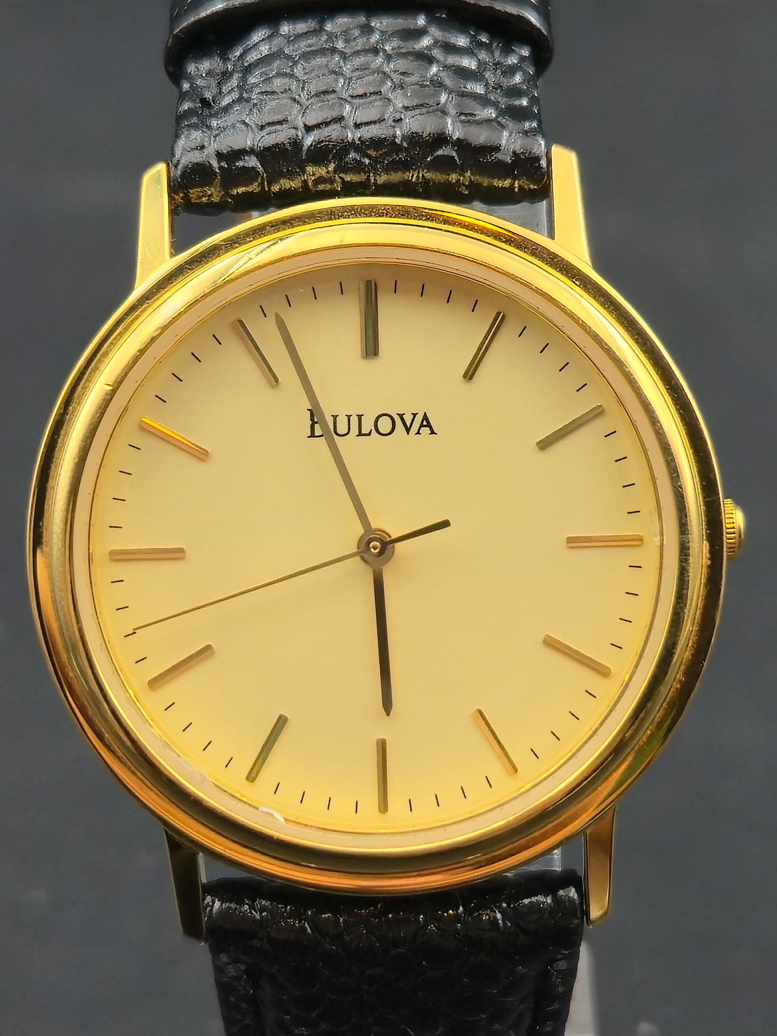 Bulova 32mm Gold-Tone Ultra-Thin Quartz Dress Watch Black Lizard Strap New Battery Running & Keeping (1 of 9)