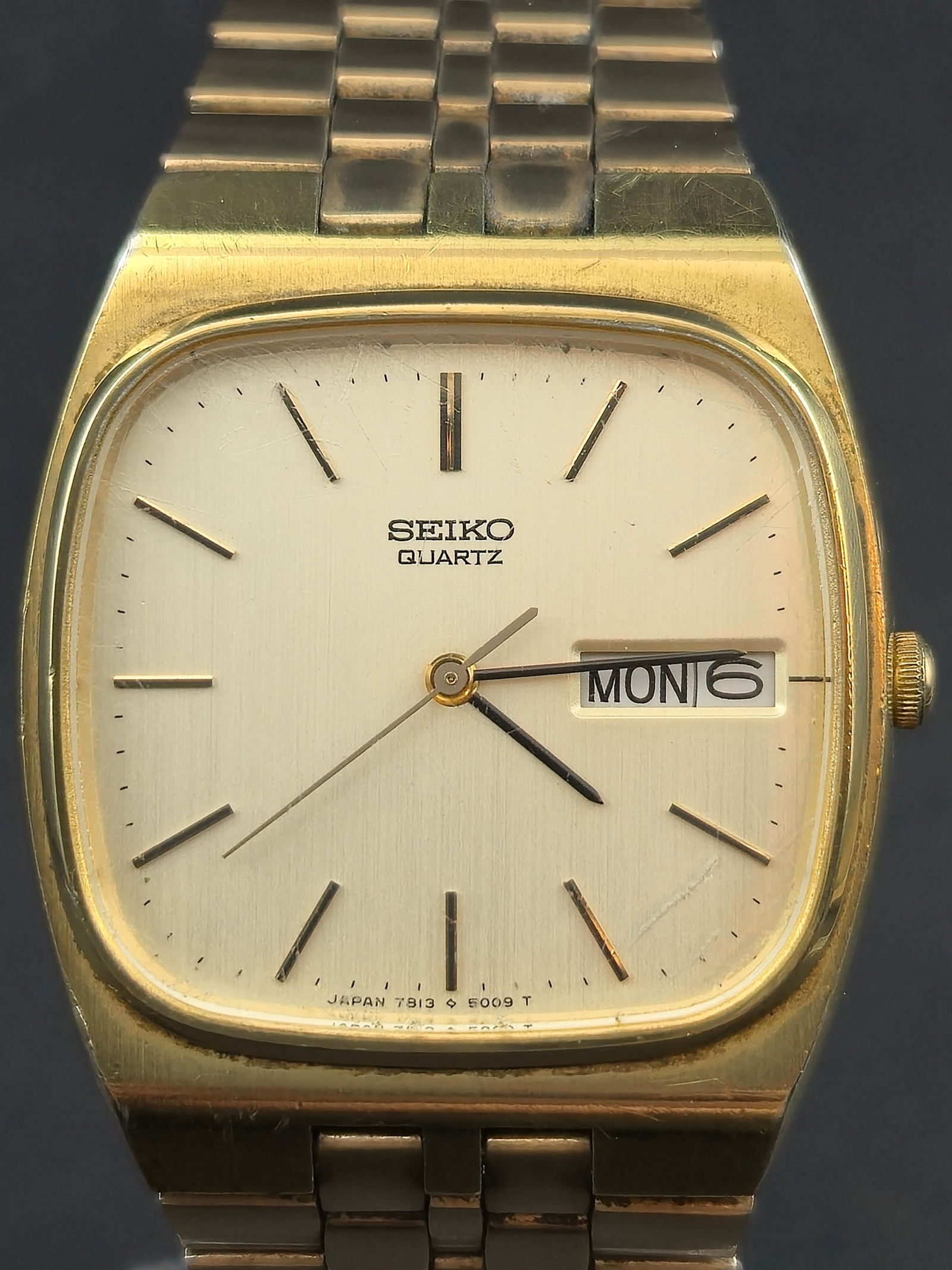 1988 Seiko 7813-5009 32mm Gold-Tone Day-Date Quartz Watch New Battery Running & Keeping Time (1 of 11)