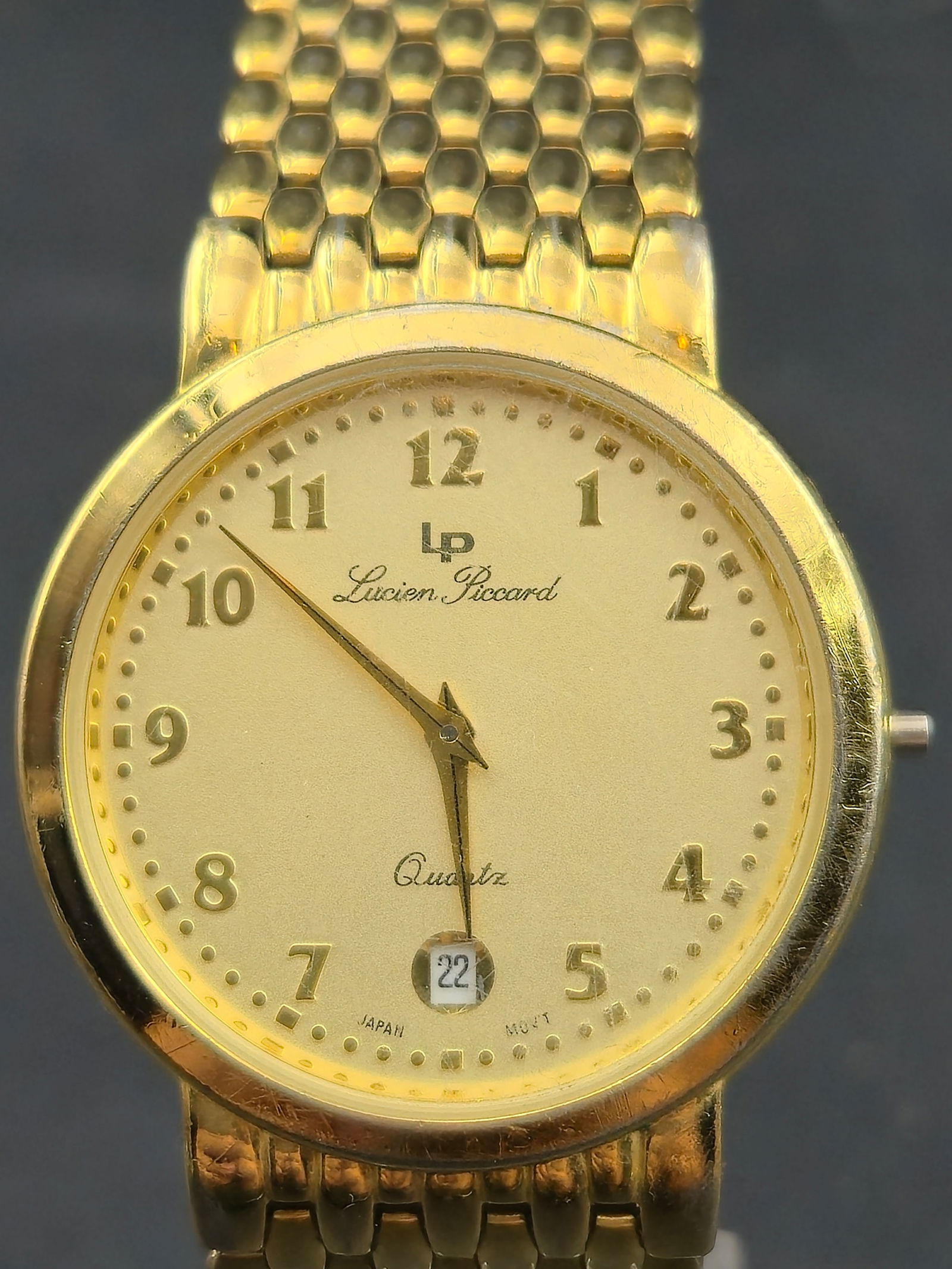 Lucien Piccard 26428 34mm Gold-Tone Quartz Dress Watch Date Window Runs (1 of 10)