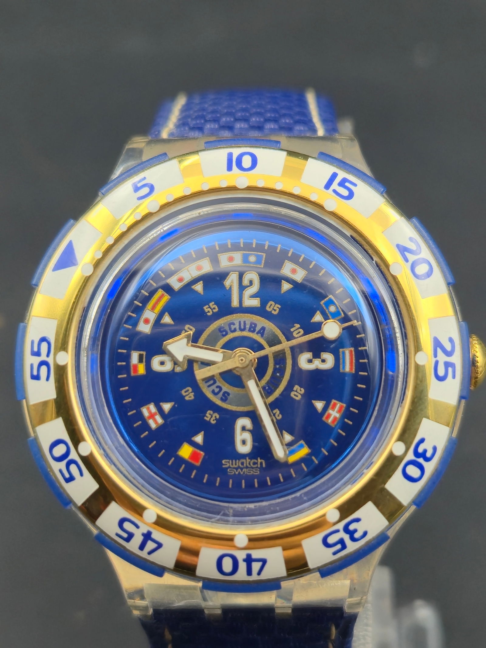 Swatch Scuba 200 Blue 38mm Transparent Diver-Style Quartz Watch – Runs (1 of 9)