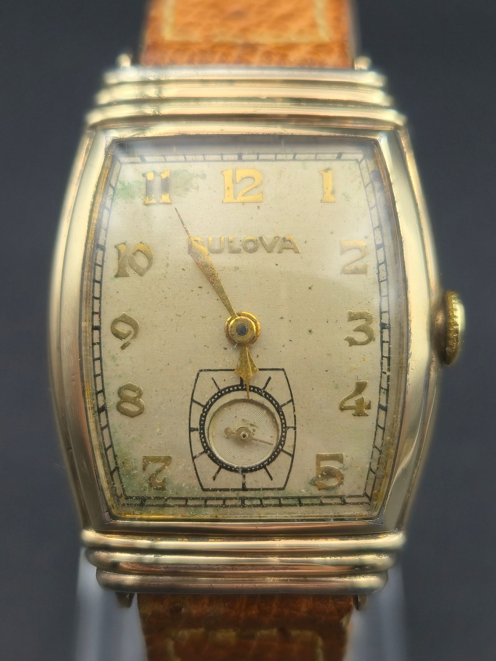 1930s Bulova Barrel 25mm 10BA 17J Three-Step Case Art Deco Men’s Watch Running (1 of 10)