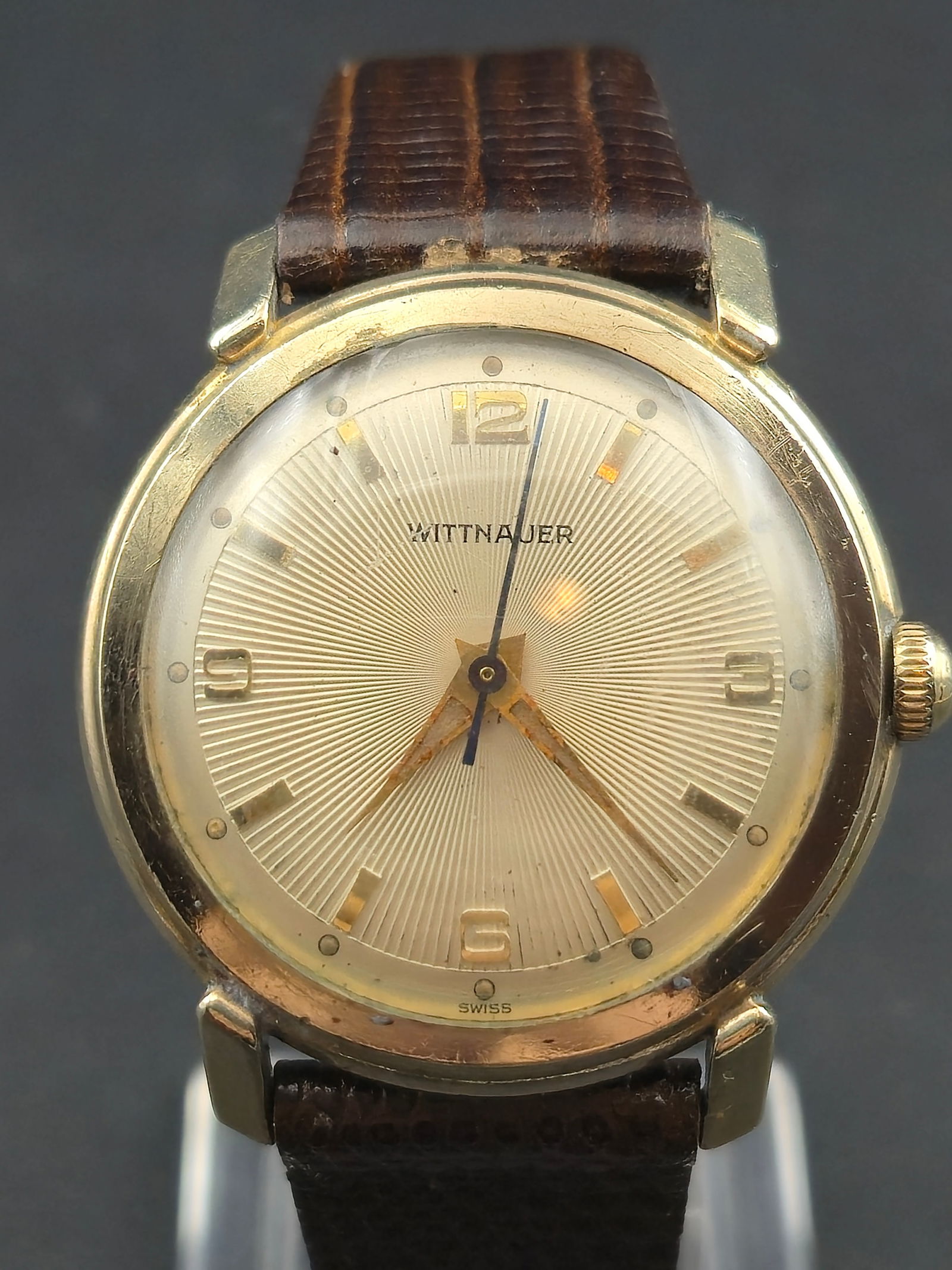c.1955 Wittnauer 34mm 17J Swiss Manual Dress Watch 10K GF Bezel Runs Sunburst Dial: Vintage c.1955 Wittnauer dress watch featuring a 34mm 10K gold-filled bezel with stainless steel back and a striking sunburst dial with applied markers. Powered by a 17-jewel Wittnauer Swiss mechanica