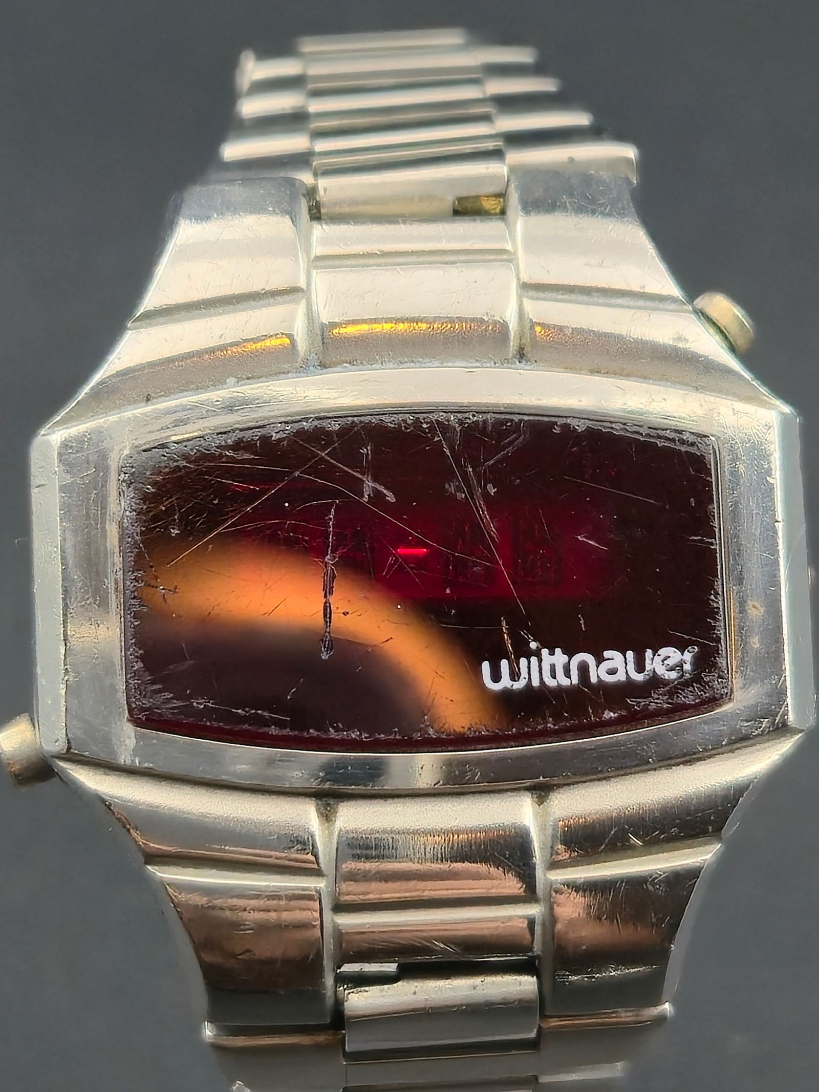 1970s Wittnauer Polara Red LED Digital Stainless Steel Watch – New Battery (1 of 8)