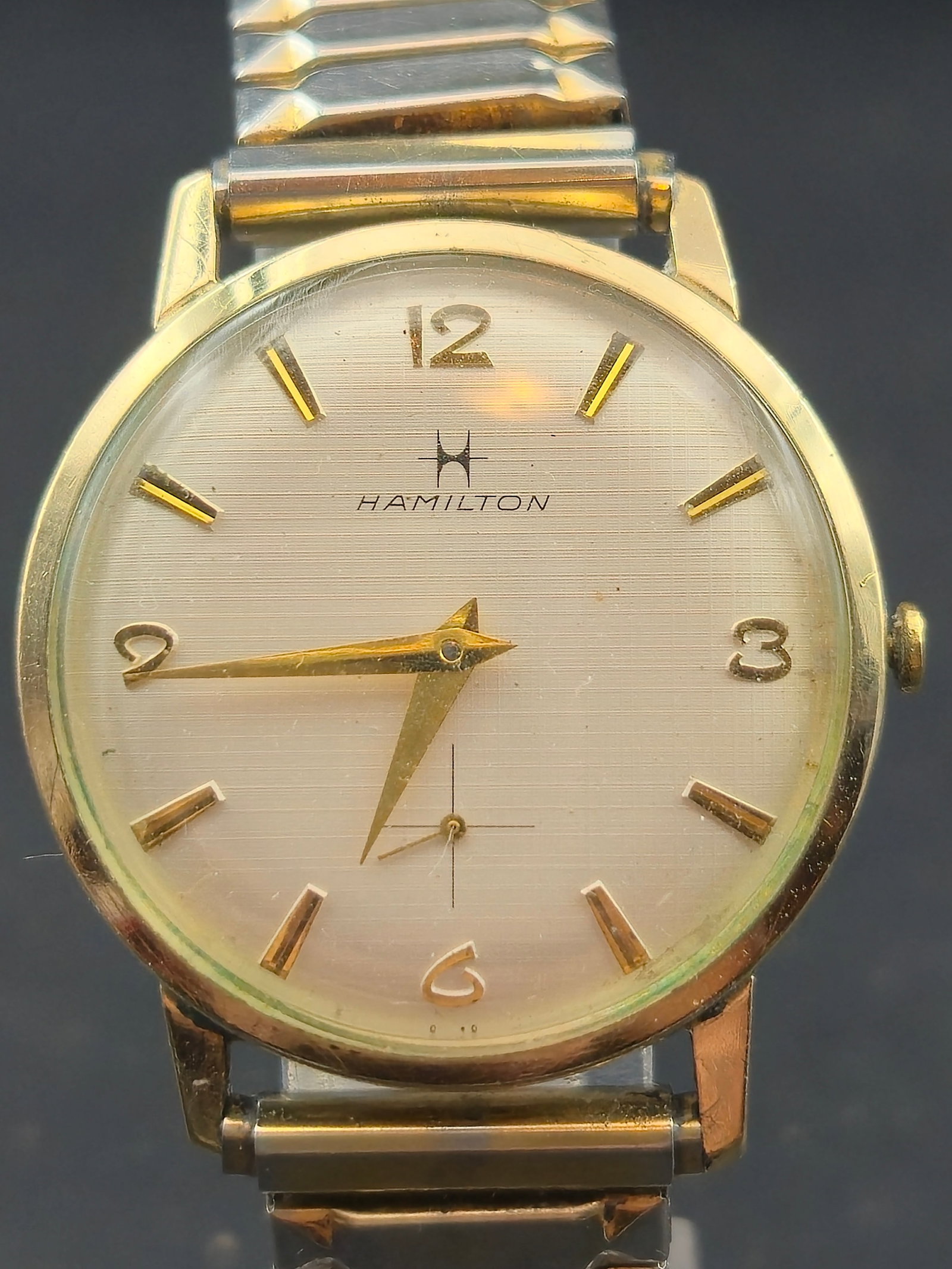 Hamilton c.1960s Manual-Wind Cal 686 17J 10K RGP Runs (1 of 11)