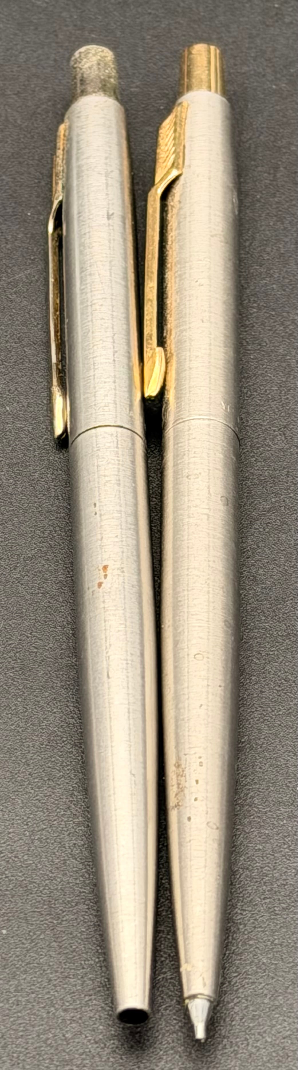Vintage Parker Jotter Ballpoint Stainless Steel – Gold Arrow Clip – Lot of 2 (1 of 7)