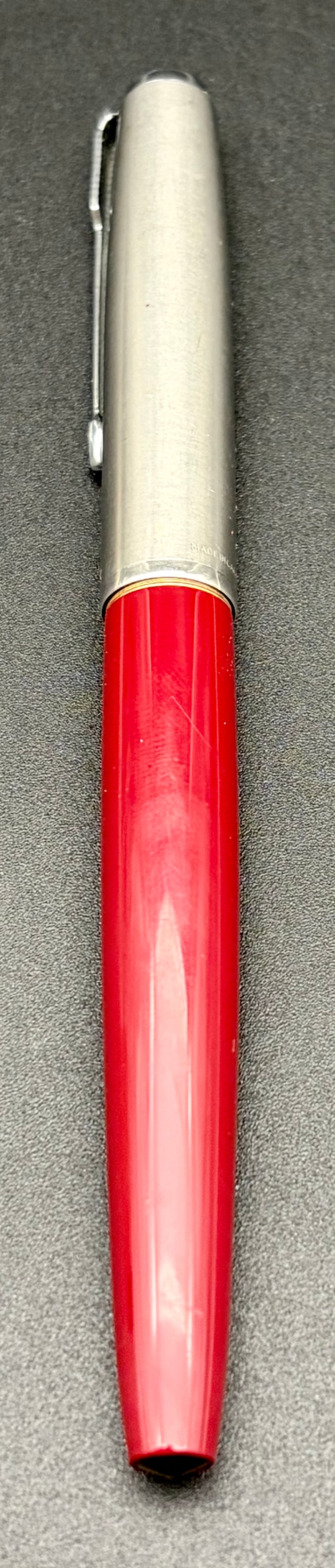 Vintage Parker Fountain Pen – Red Barrel with Brushed Steel Cap (1 of 7)
