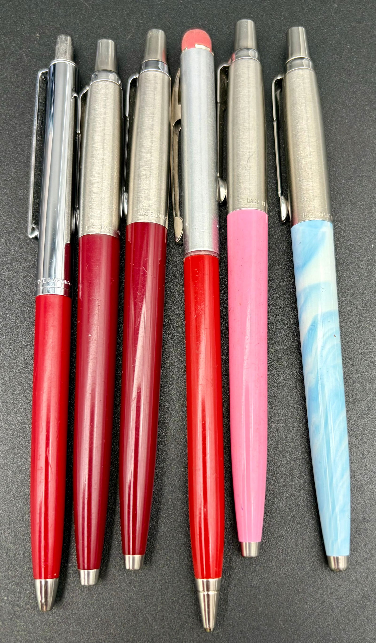 Vintage Caravelle Pens Lot – Red & Pastel Colors (1 of 8)