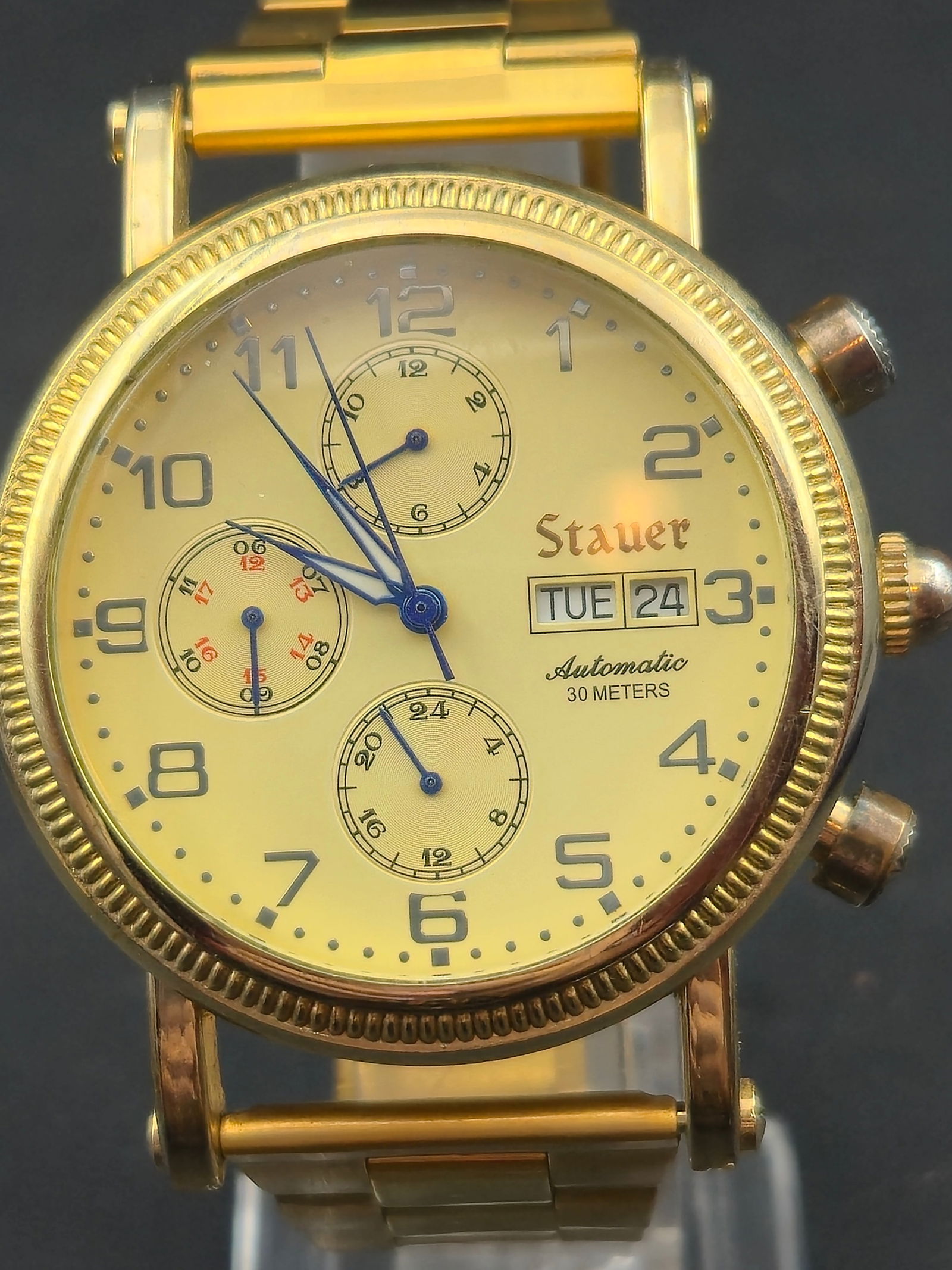 Stauer Automatic Multi-Function Watch – Gold-Tone – Day Date 24h – Runs (1 of 12)