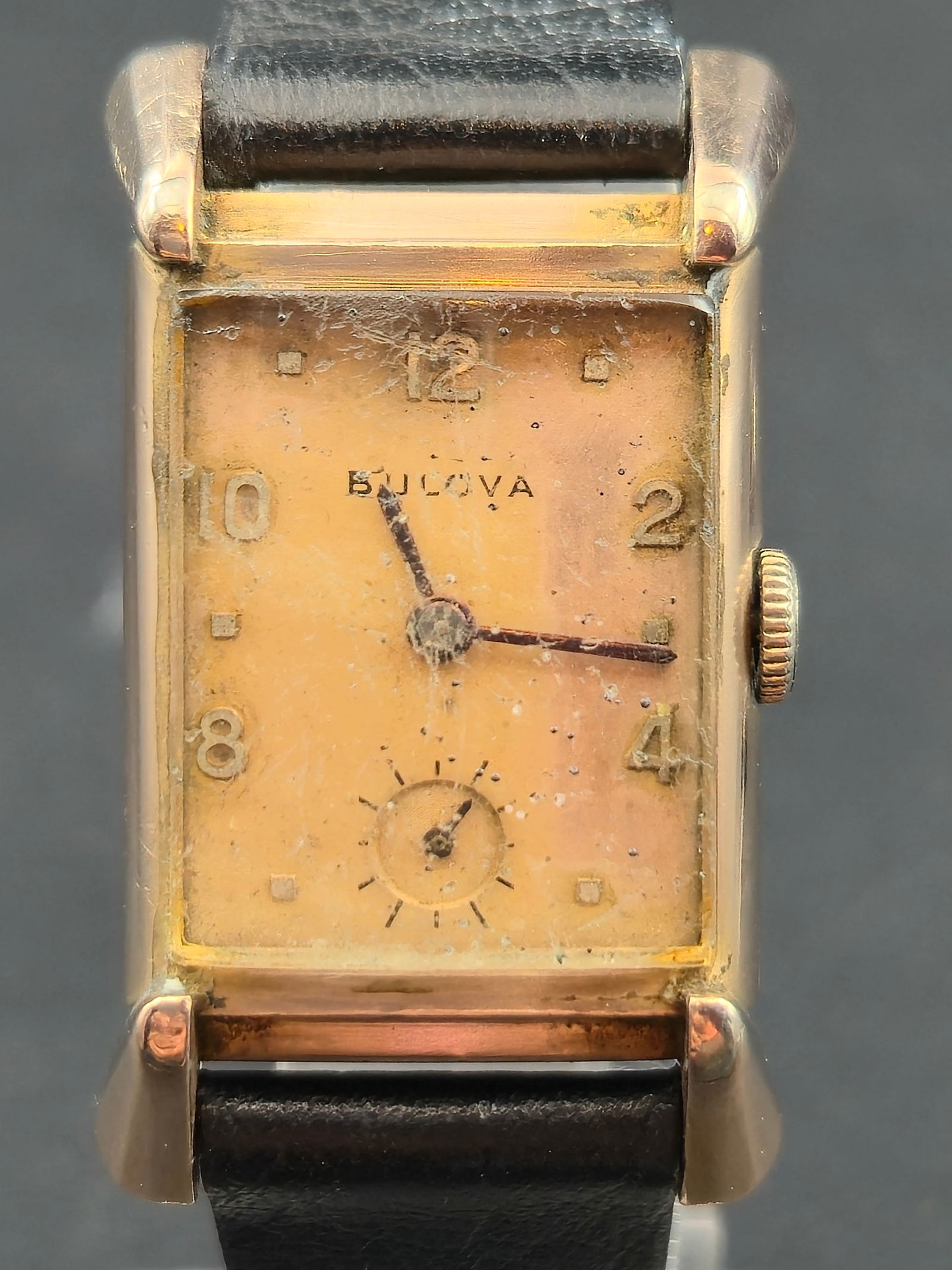 1940s Bulova Rectangular Small Seconds 14K Rose Gold Filled Wristwatch 23mm – Runs (1 of 10)