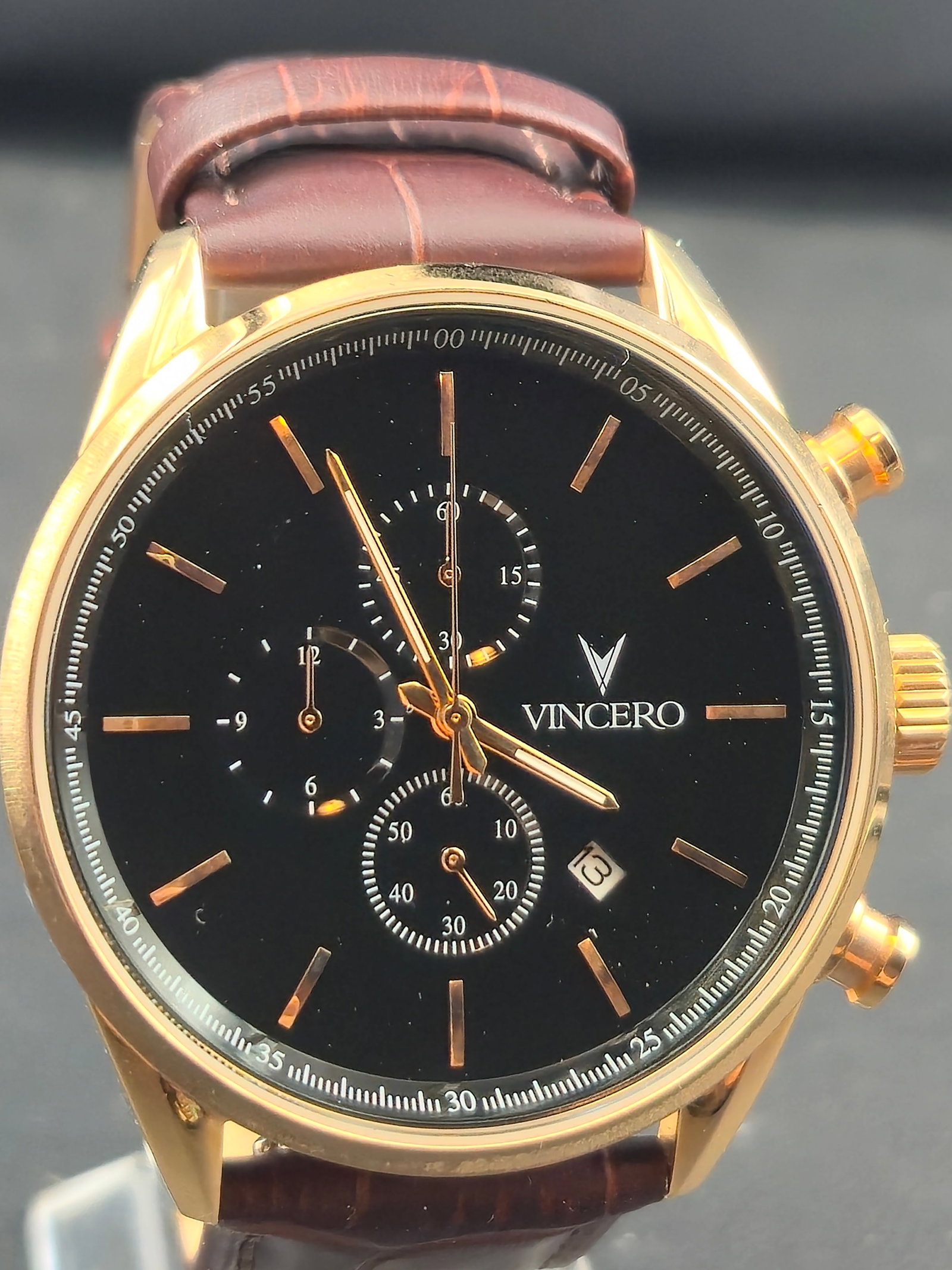 Vincero Chronograph c.2010s 43mm Gold-Tone Stainless Steel Leather Strap, New Battery, Running (1 of 9)