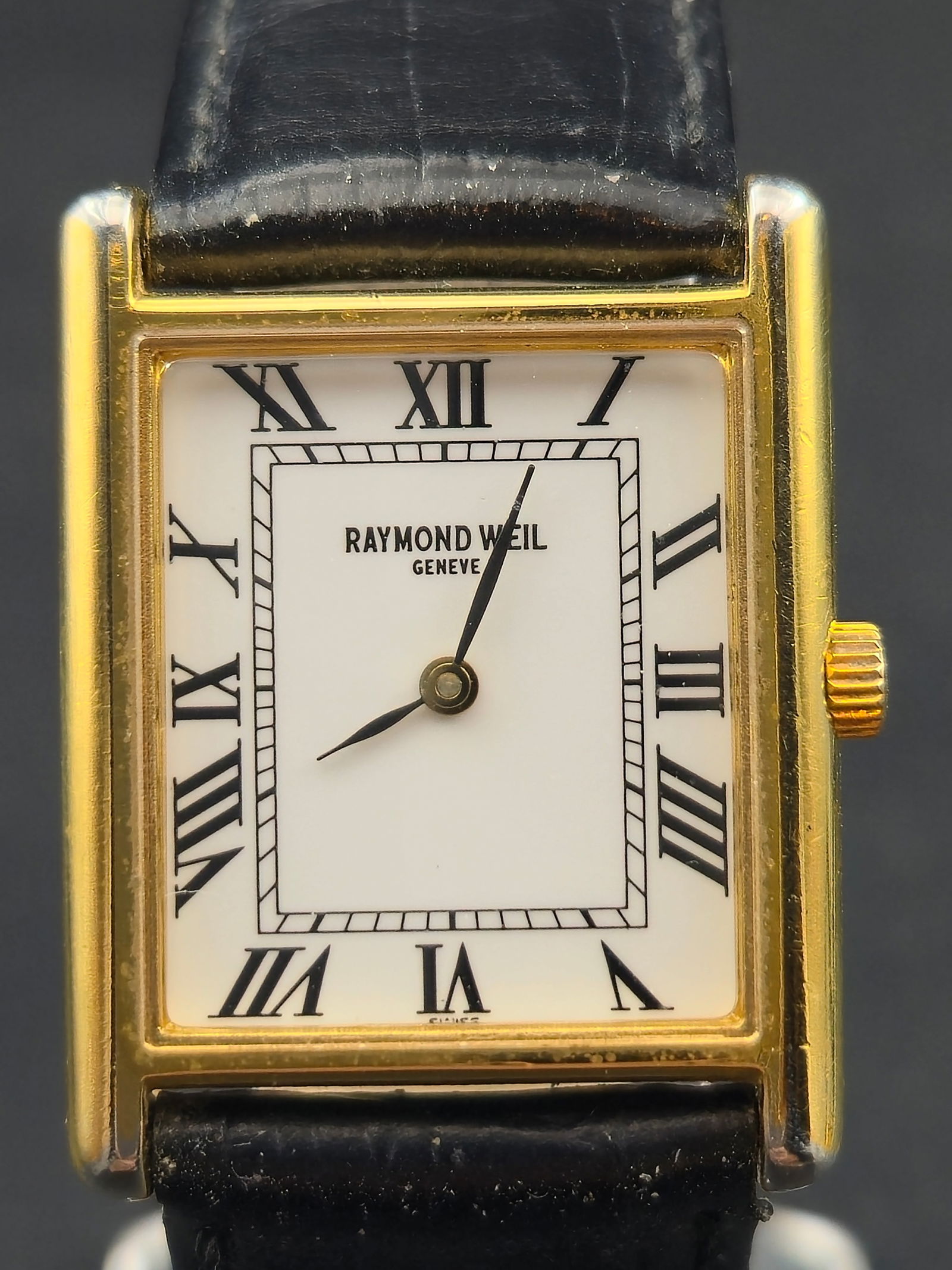 Raymond Weil Geneve Quartz Rectangular Gold-Plated 23mm Roman Dial Runs Signed Buckle (1 of 9)