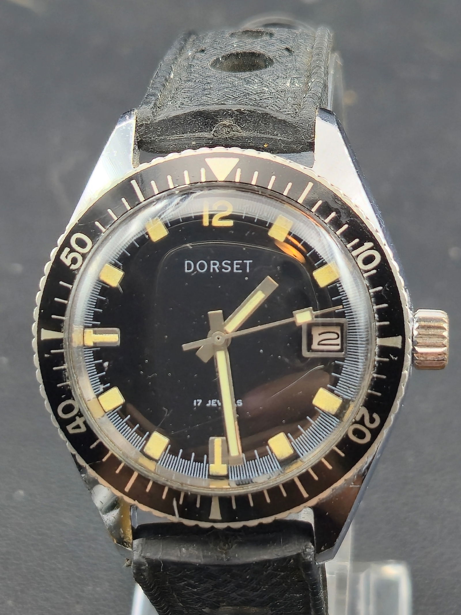 Dorset 17-Jewel Diver’s Watch – Rotating Bezel – Stainless Steel – c.1960s–1970s (1 of 9)