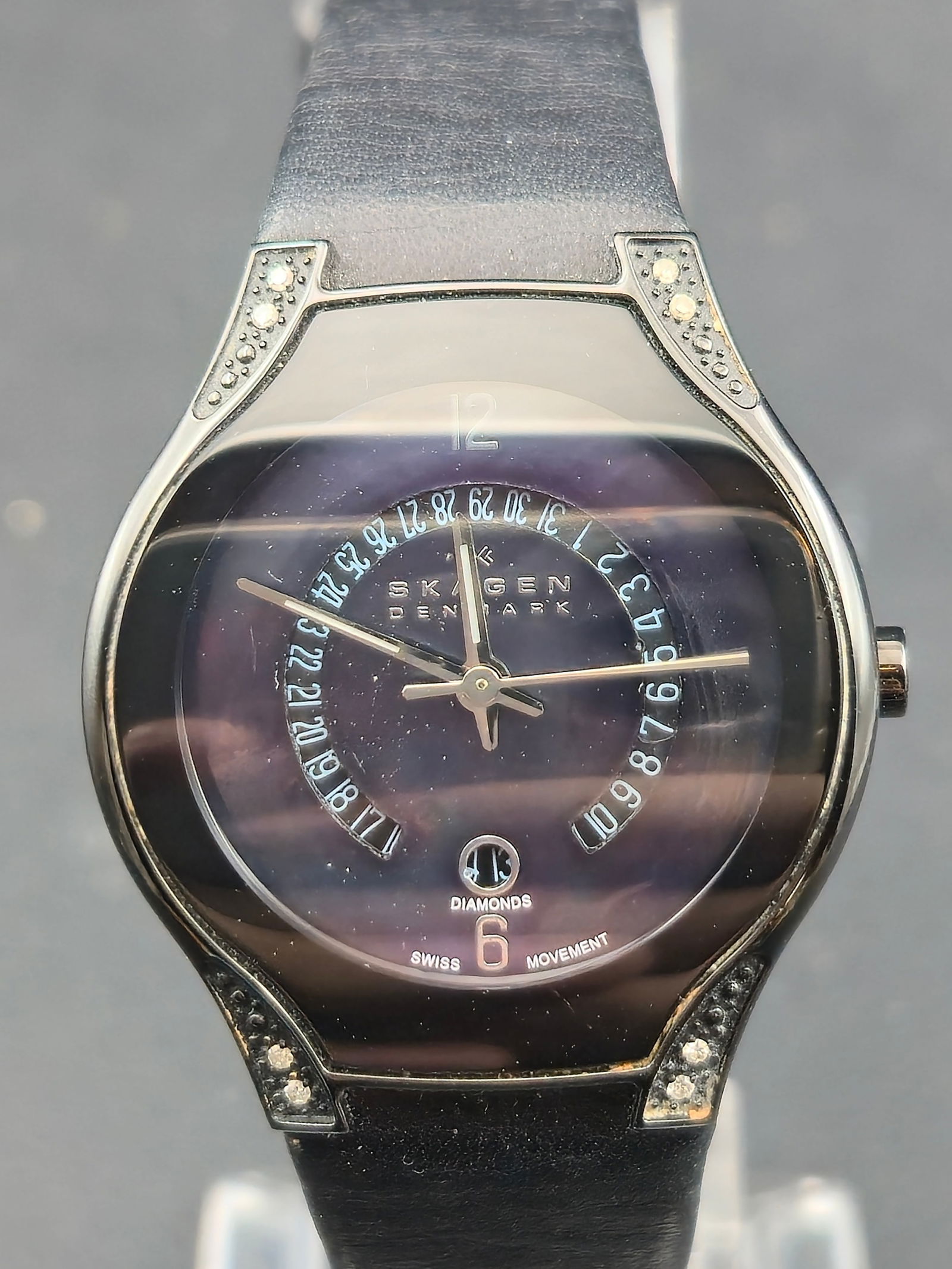 2000s Skagen Denmark 886SBLB Black Dial Diamond Accent Quartz Watch (1 of 8)