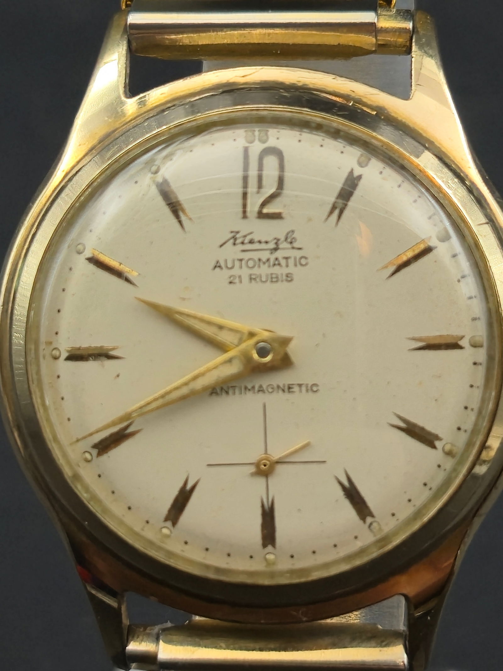 1950s Kienzle Automatic 21 Rubis Antimagnetic 35mm Gold-Tone Running (1 of 11)