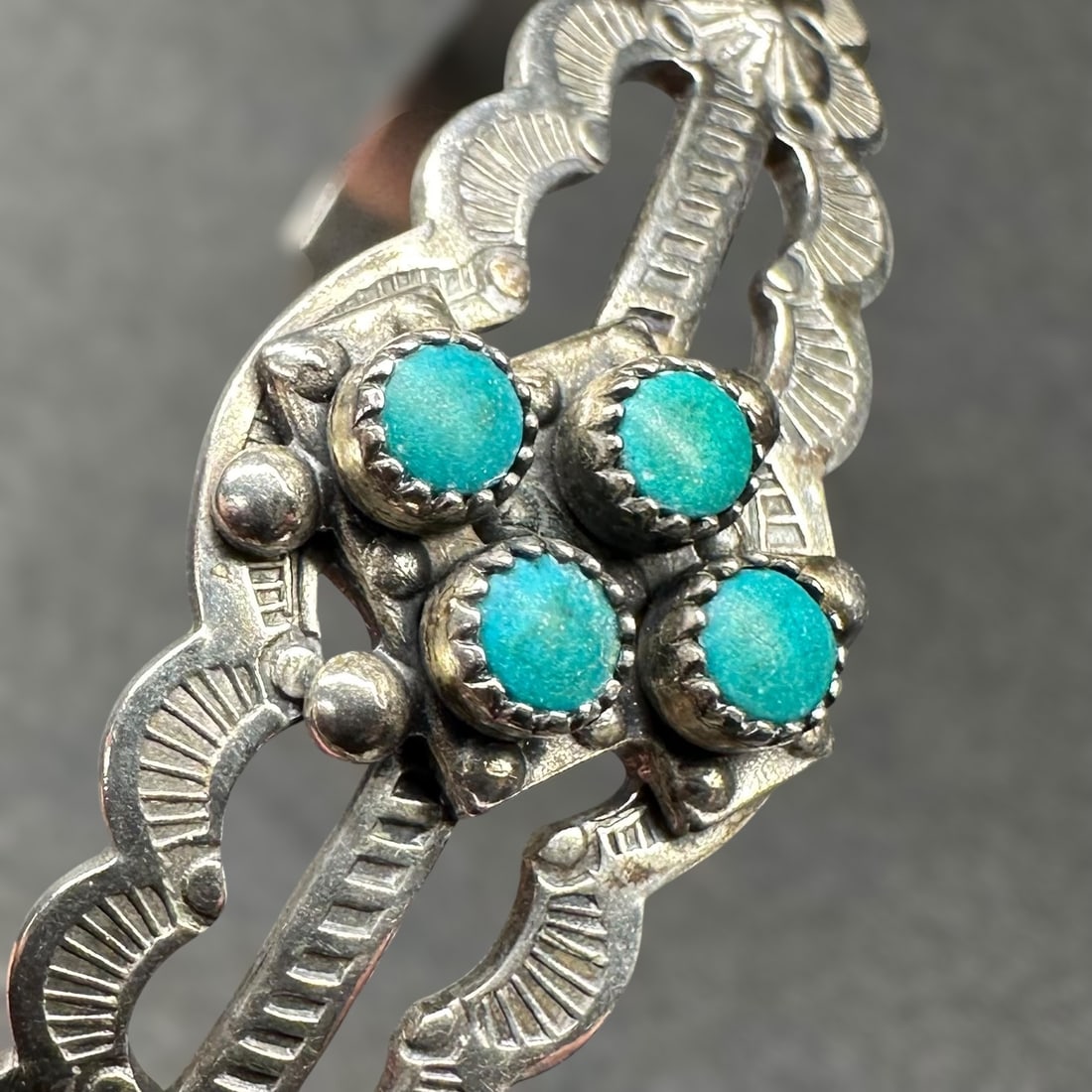 6"/8g Native American Zuni Sterling Silver Petit Point Turquoise Cuff Bracelet (1 of 10)