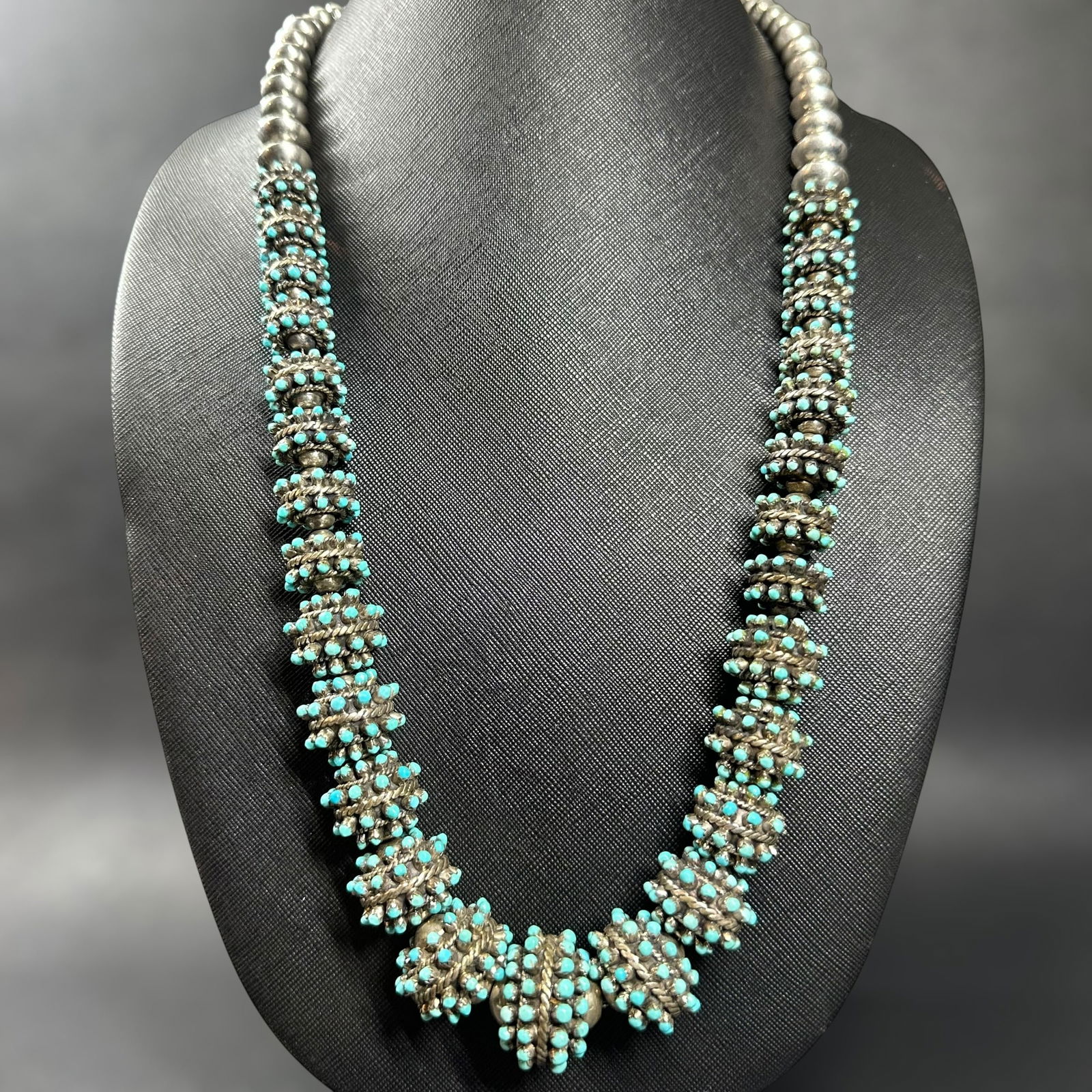 2"/191g Native American Zuni Petit Point Turquoise Sterling Silver Beaded Necklace (1 of 11)