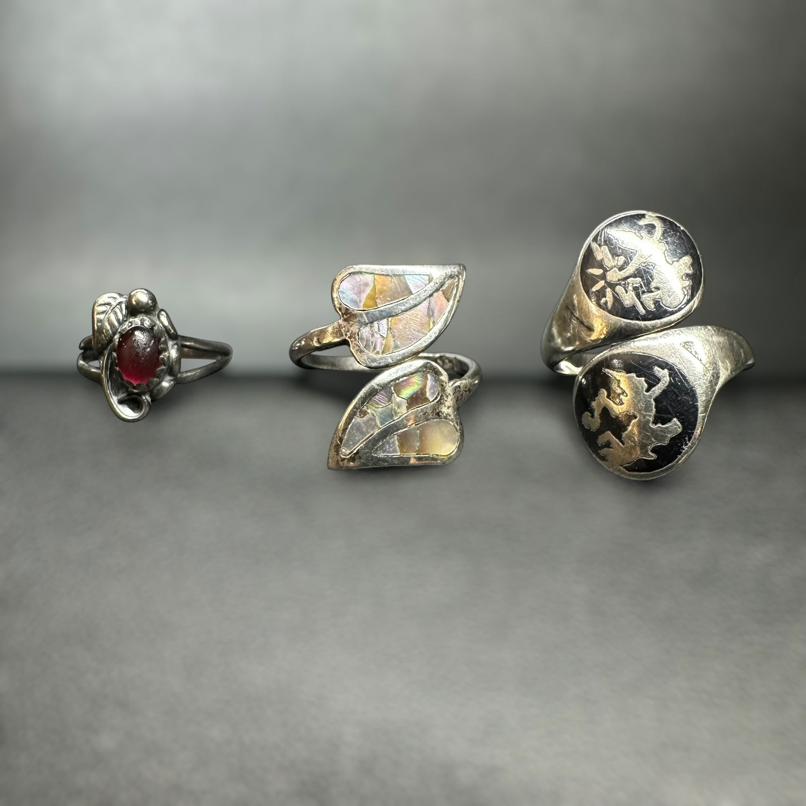 Sz5.5/Sz4/Sz2/7g Siam Sterling Silver & Mexican Sterling Silver Ring Lot (1 of 14)