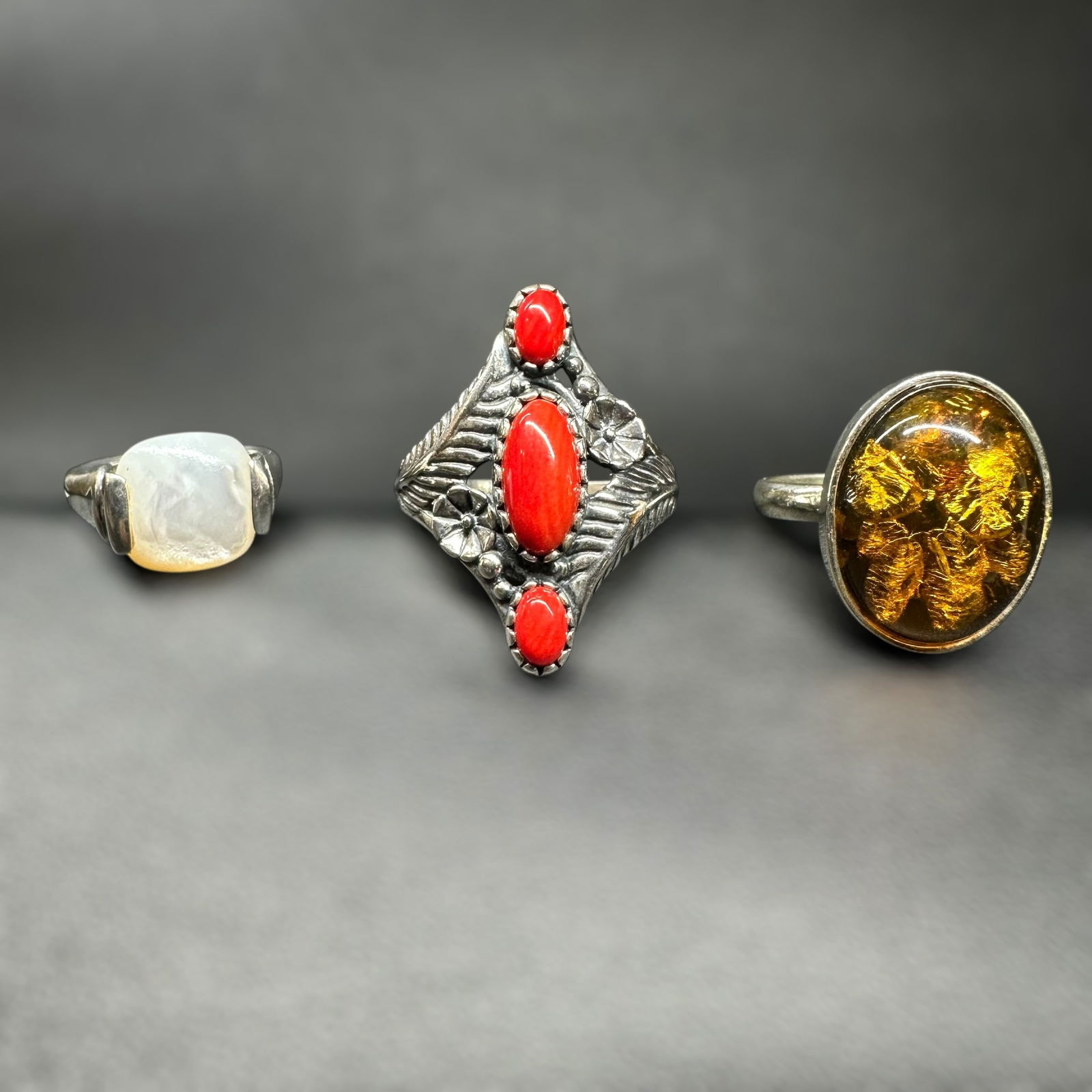 Sz5/Sz8.25/Sz10/19g Native American Sterling Silver Coral, Mother of Pearl & Amber Ring Lot (1 of 15)