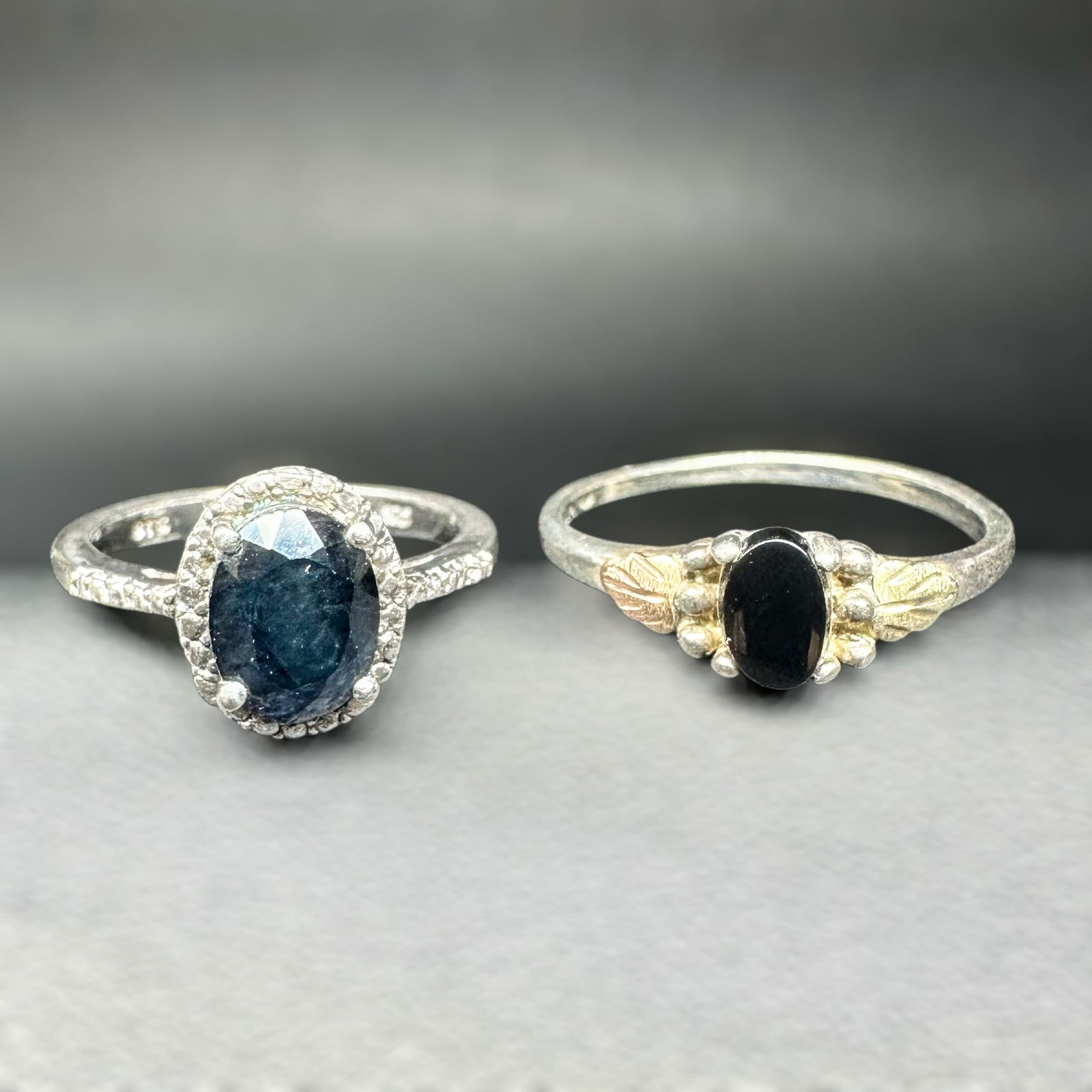 Sz5/Sz7.5/4g Sterling Silver Faceted Onyx & Sapphire Ring Lot (1 of 14)