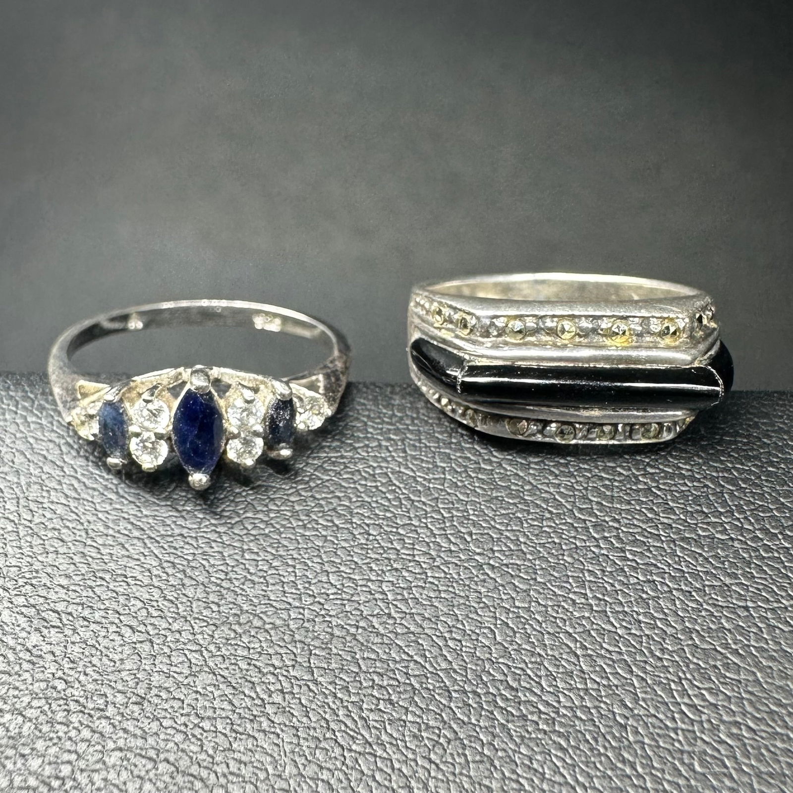 Sz6/Sz8/8g 925 Sterling Silver Onyx Marcasite, Faceted Sapphire & Cubic Zirconia Ring Lot (1 of 12)