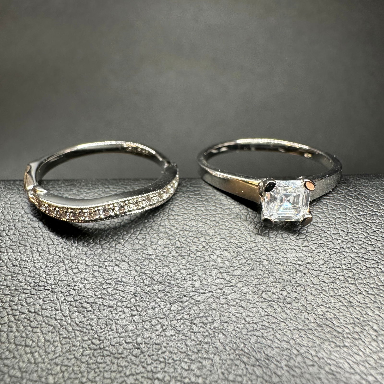 Sz7/Sz6.25/4g Valina Sample Silver Plated Rhodium & Faceted Cubic Zirconia Bridal Ring Set (1 of 11)