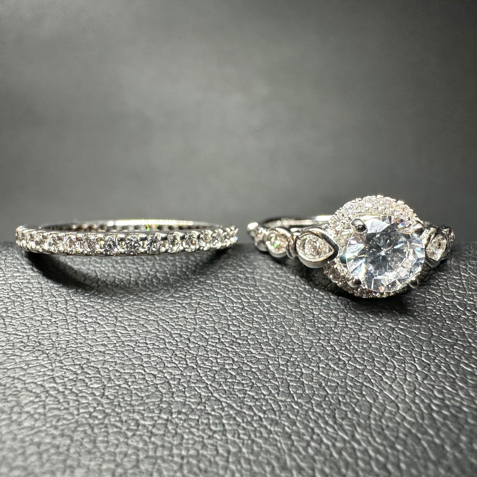 Sz6.5/Sz7/5g Silver Plate Rhodium VT Sample Faceted Cubic Zirconia & Blue Stone Bridal Ring Set (1 of 11)