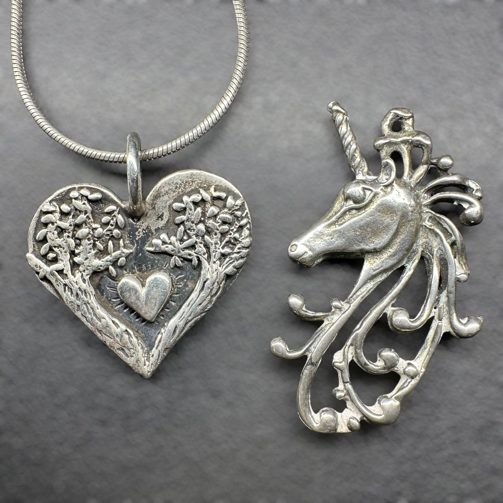 30”/17g 925 Sterling Silver Unicorn & Heart Motif Pendant Necklace Lot - 2 Pc (1 of 9)