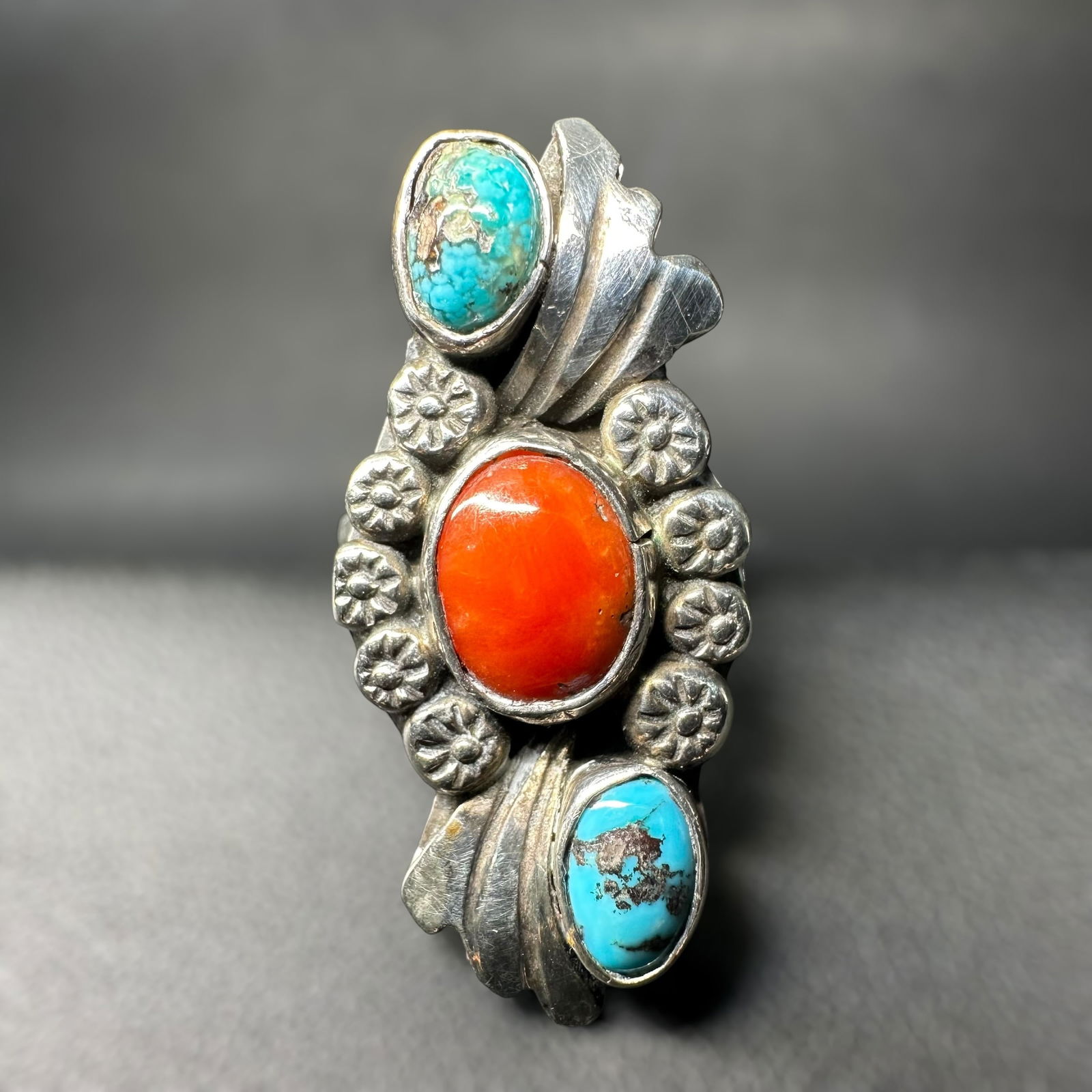 Sz4.5/5g Native American Navajo F. Enrico Sterling Silver Turquoise & Coral Ring (1 of 11)