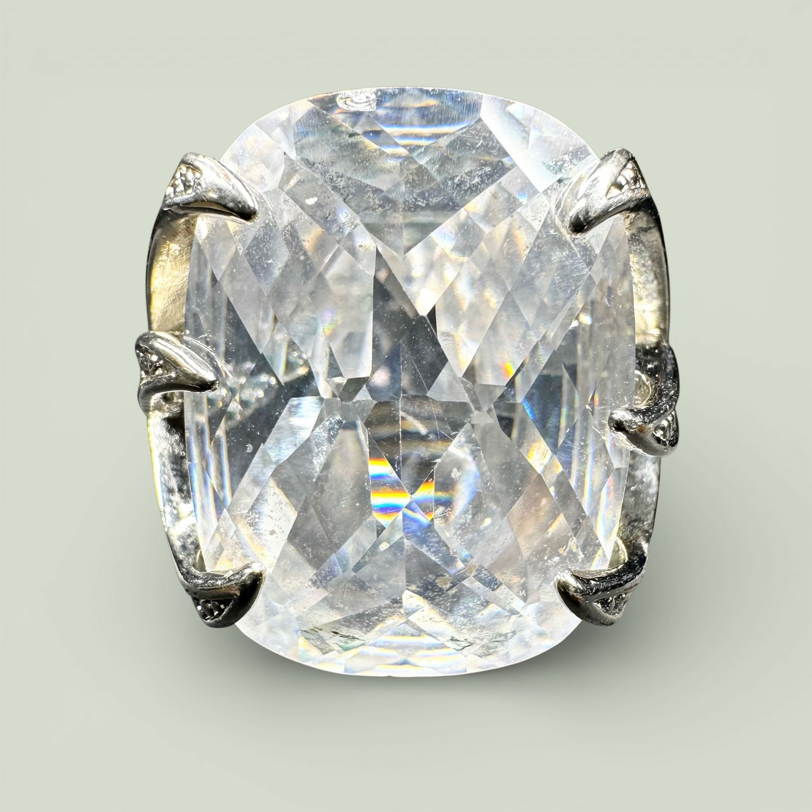 Sz8/14g 925 Sterling Silver Faceted Cubic Zirconia Ring (1 of 11)