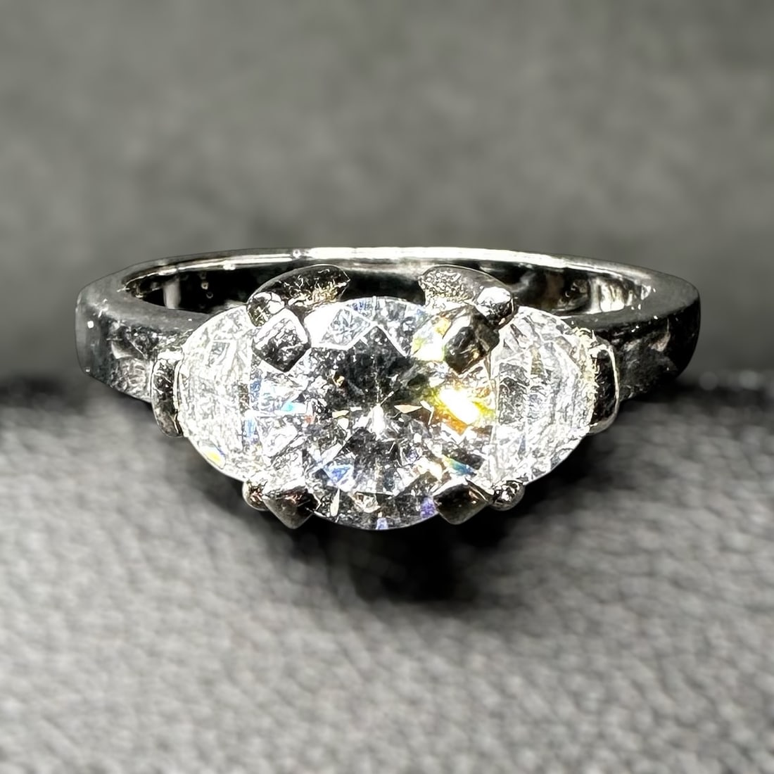 Sz7/4g 925 Sterling Silver Cubic Zirconia Ring (1 of 7)