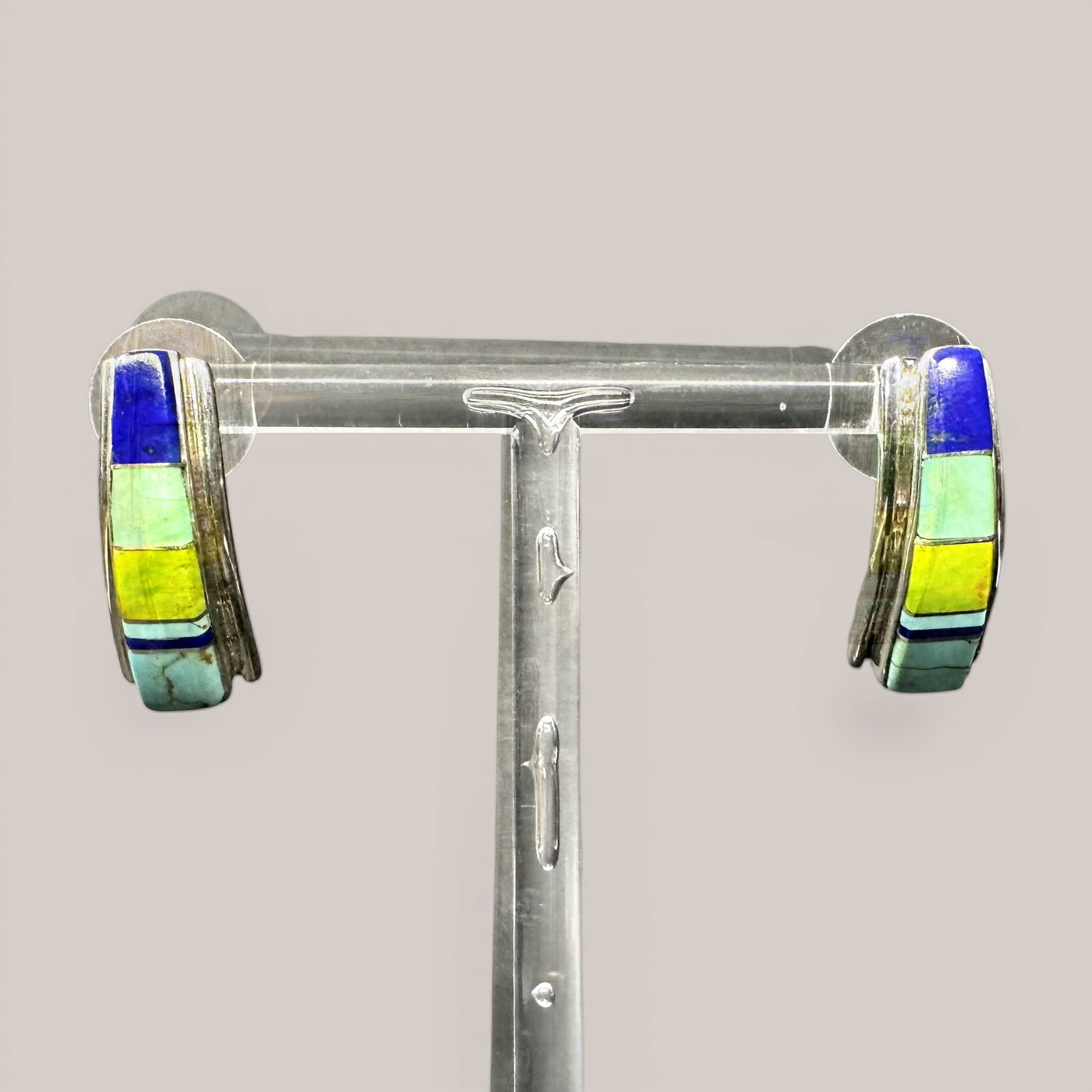 7g Native American Navajo Arlene Lewis 925 Sterling Silver Turquoise Lapis Lazuli Inlay Earrings: 7g Native American Navajo Arlene Lewis 925 Sterling Silver Turquoise Lapis Lazuli Inlay Earrings:Brand/Model: Hallmark; "A Lewis." Navajo artisan; Arlene Lewis.Manufacturer Location: Not marked.Year P