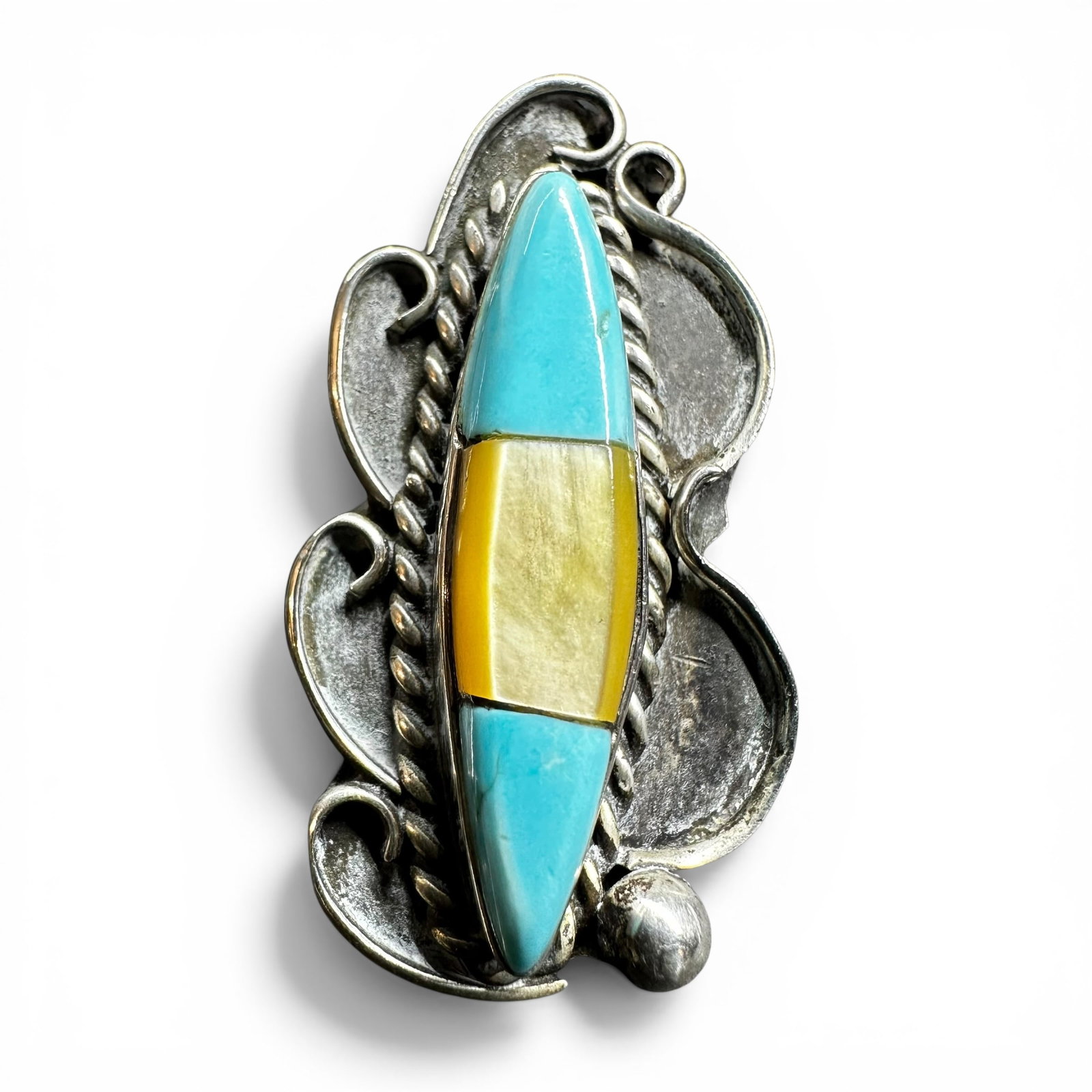 Sz6/7g Native American Sterling Silver Sleeping Beauty & Mother of Pearl Inlay Ring: Sz6/7g Native American Sterling Silver Sleeping Beauty & Mother of Pearl Inlay Ring:Brand/Model: No hallmark.Zuni design/technique. Manufacturer Location: Not marked.Year Produced: Unknown.Condition: