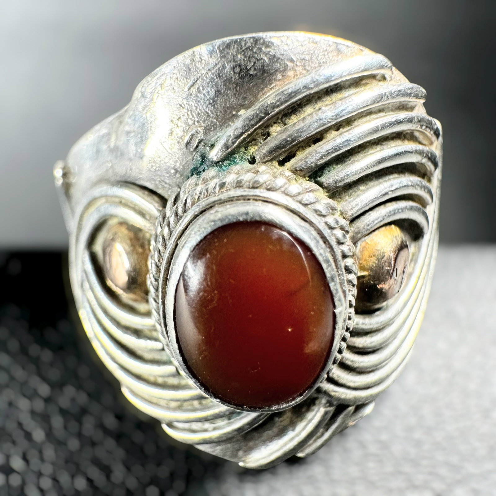 Sz9/5g Sz9/5g Vintage 925 Sterling Silver Carnelian Ring (1 of 8)