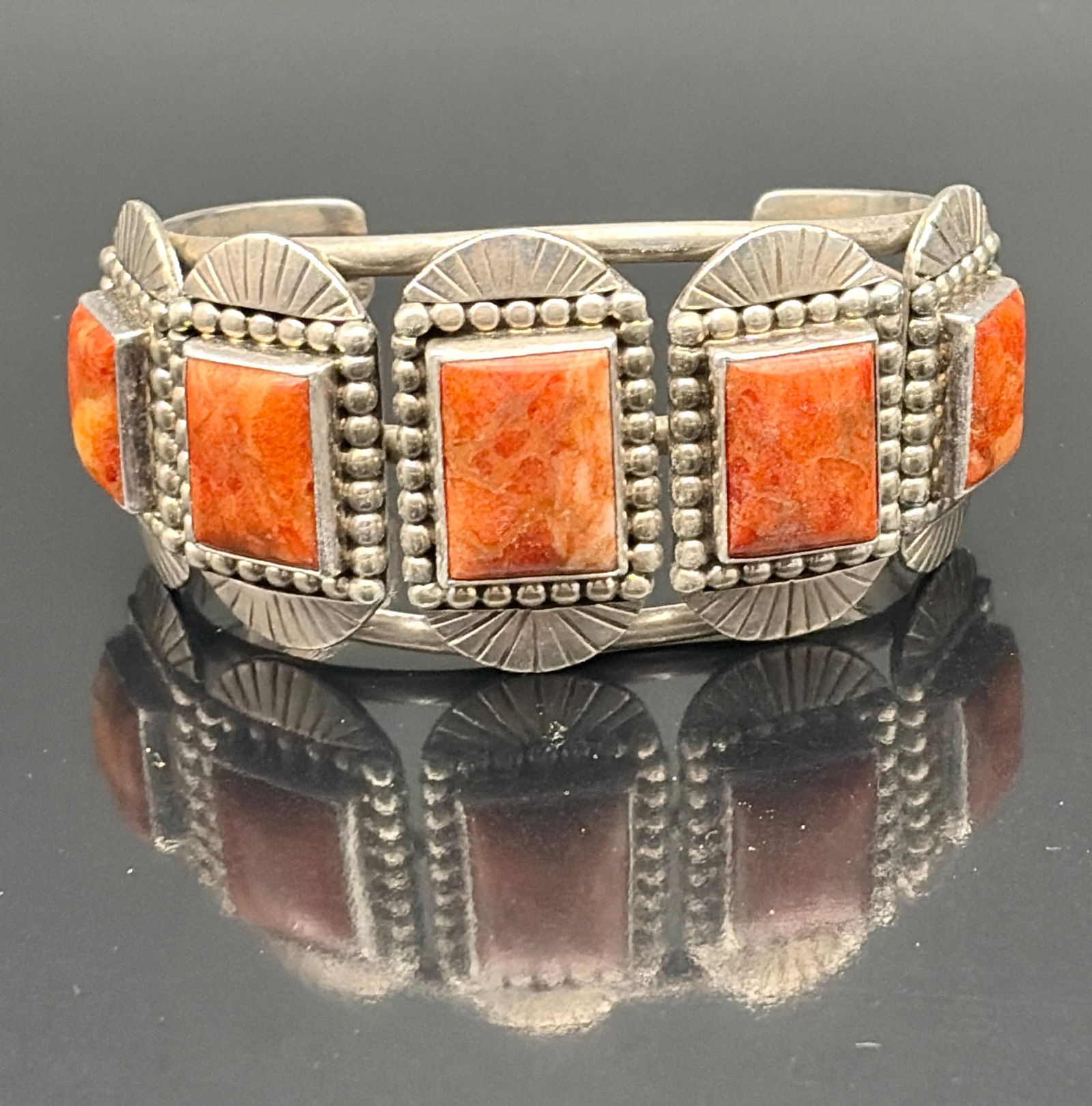Vintage Sterling Silver Cuff Bracelet with Orange Coral Panels – Southwestern Style (1 of 5)