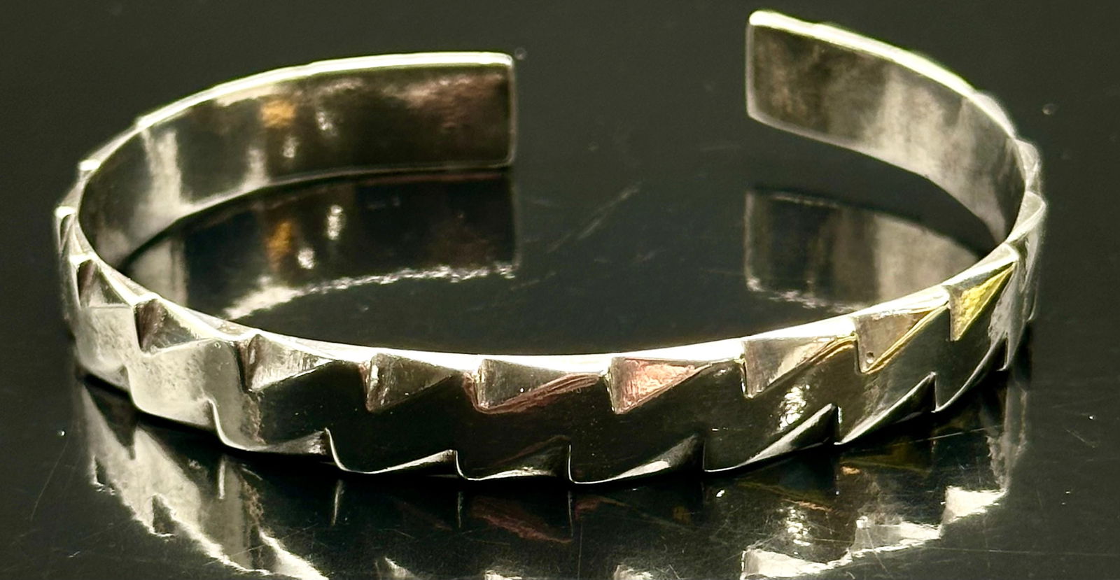 Vintage Mexican Sterling Silver Zigzag Cuff Bracelet – 43g (1 of 8)