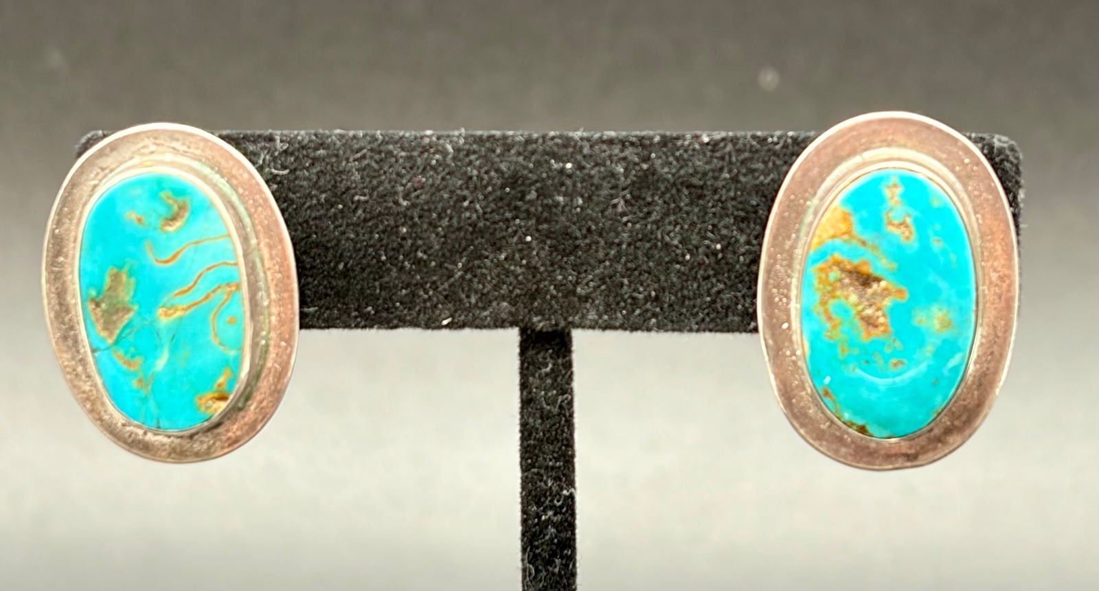 intage Sterling Silver Turquoise Stud Earrings – Natural Matrix Ovals (1 of 5)